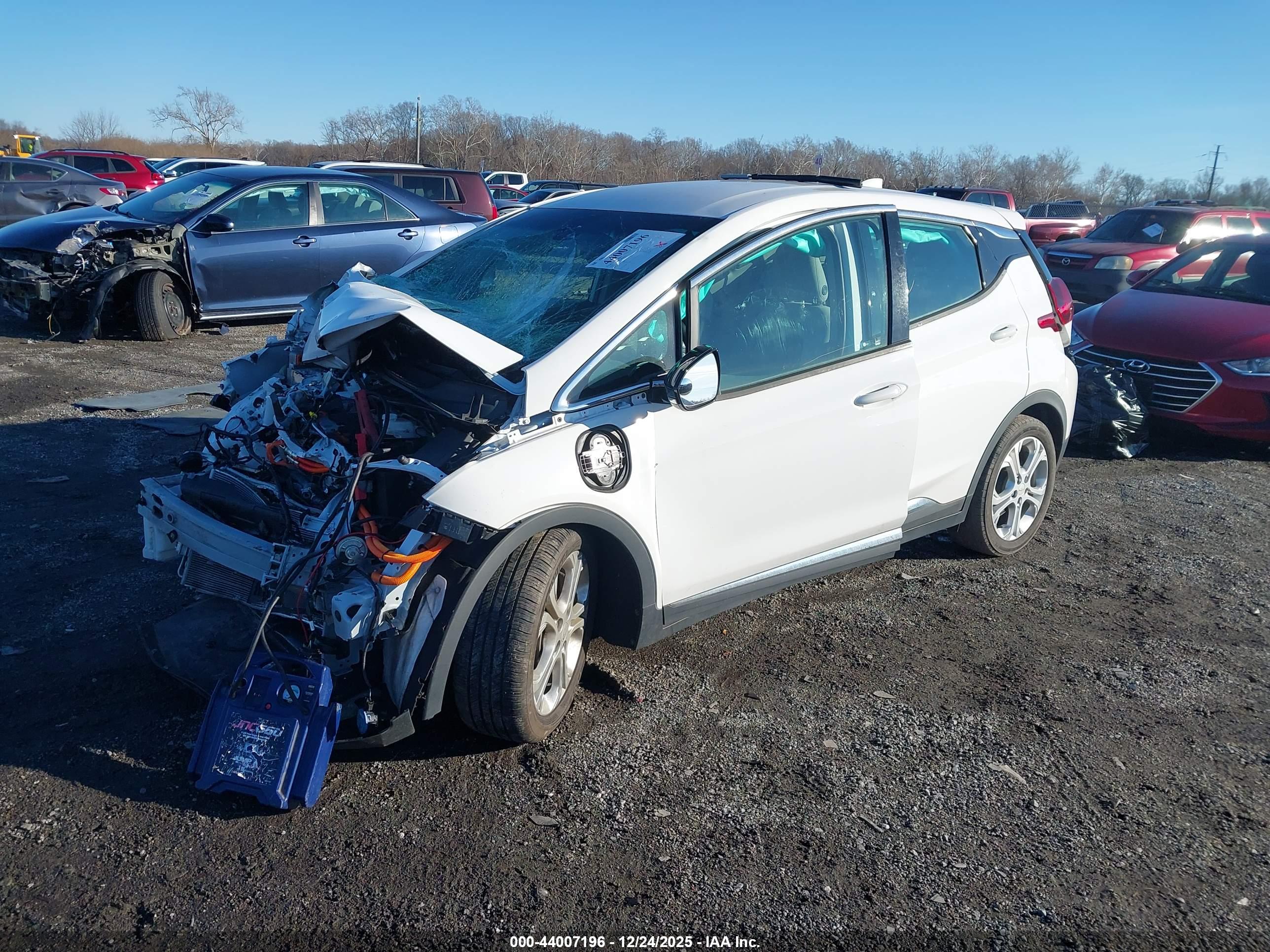 CHEVROLET BOLT image 2