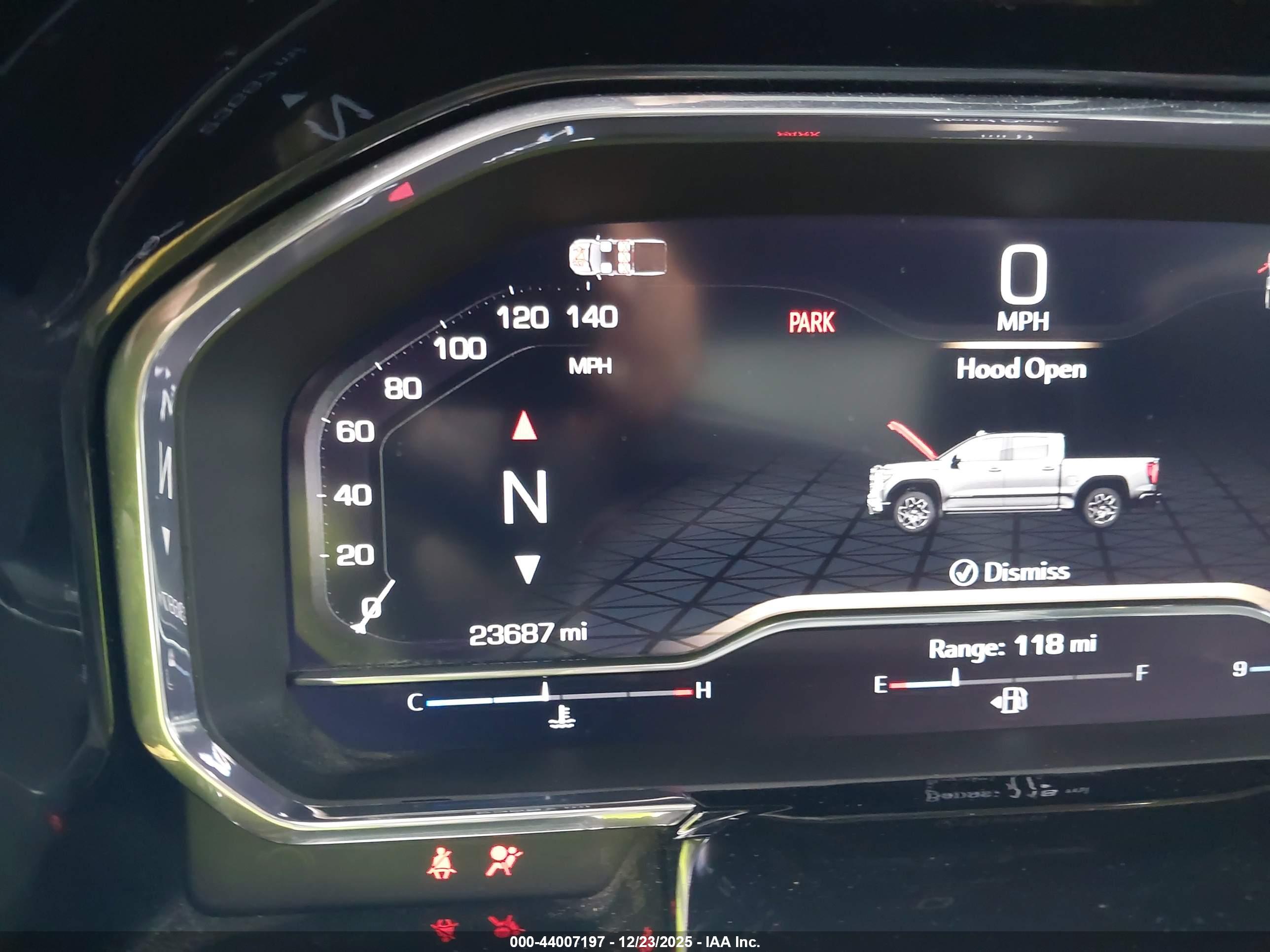 GMC SIERRA image 7