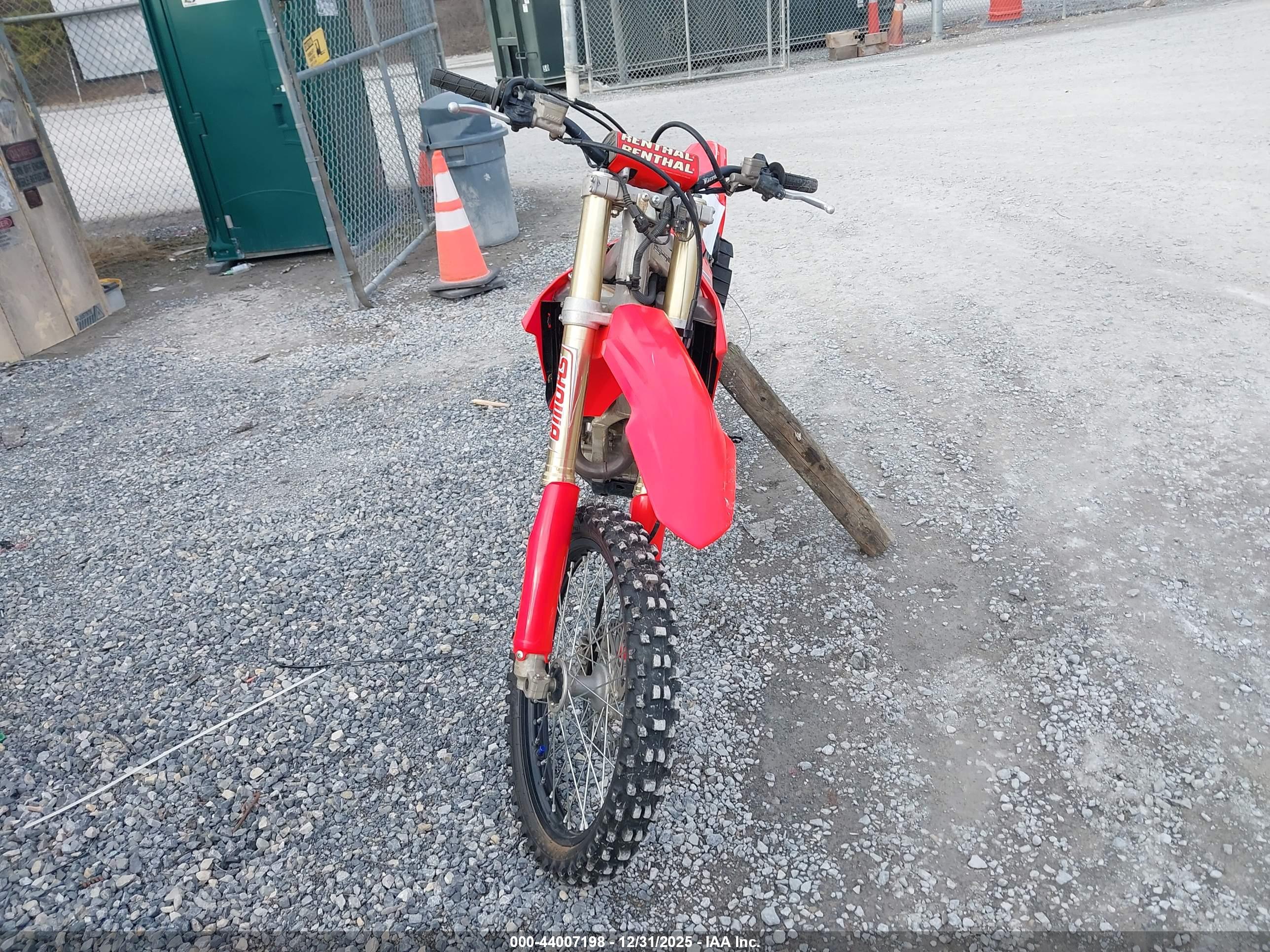 HONDA CRF450 image 5