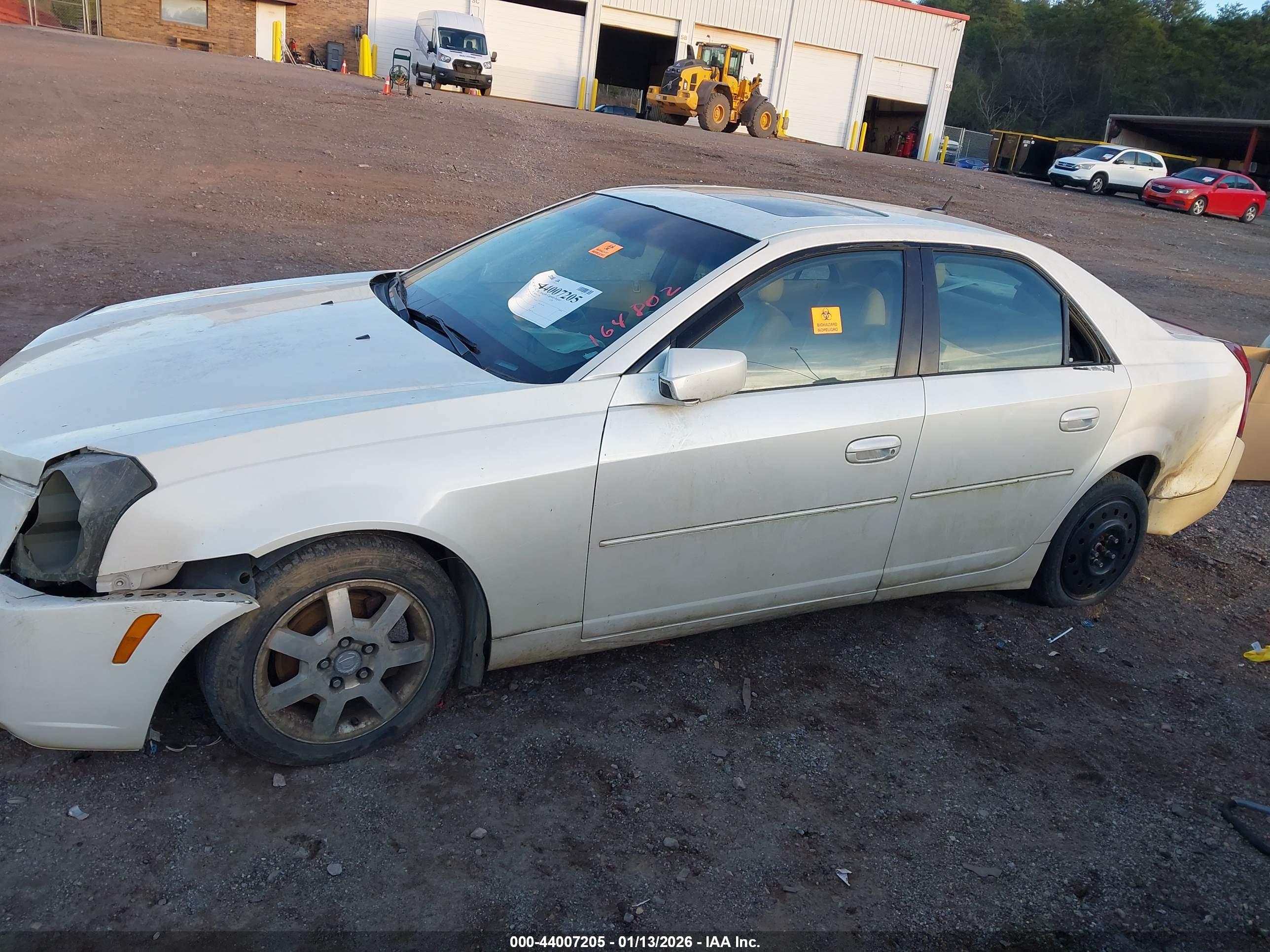 CADILLAC CTS image 6