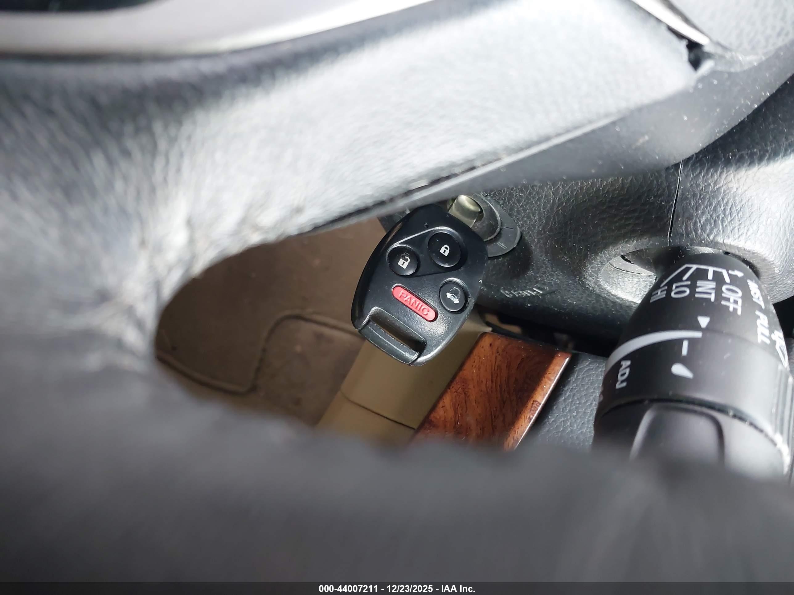 HONDA ACCORD image 11