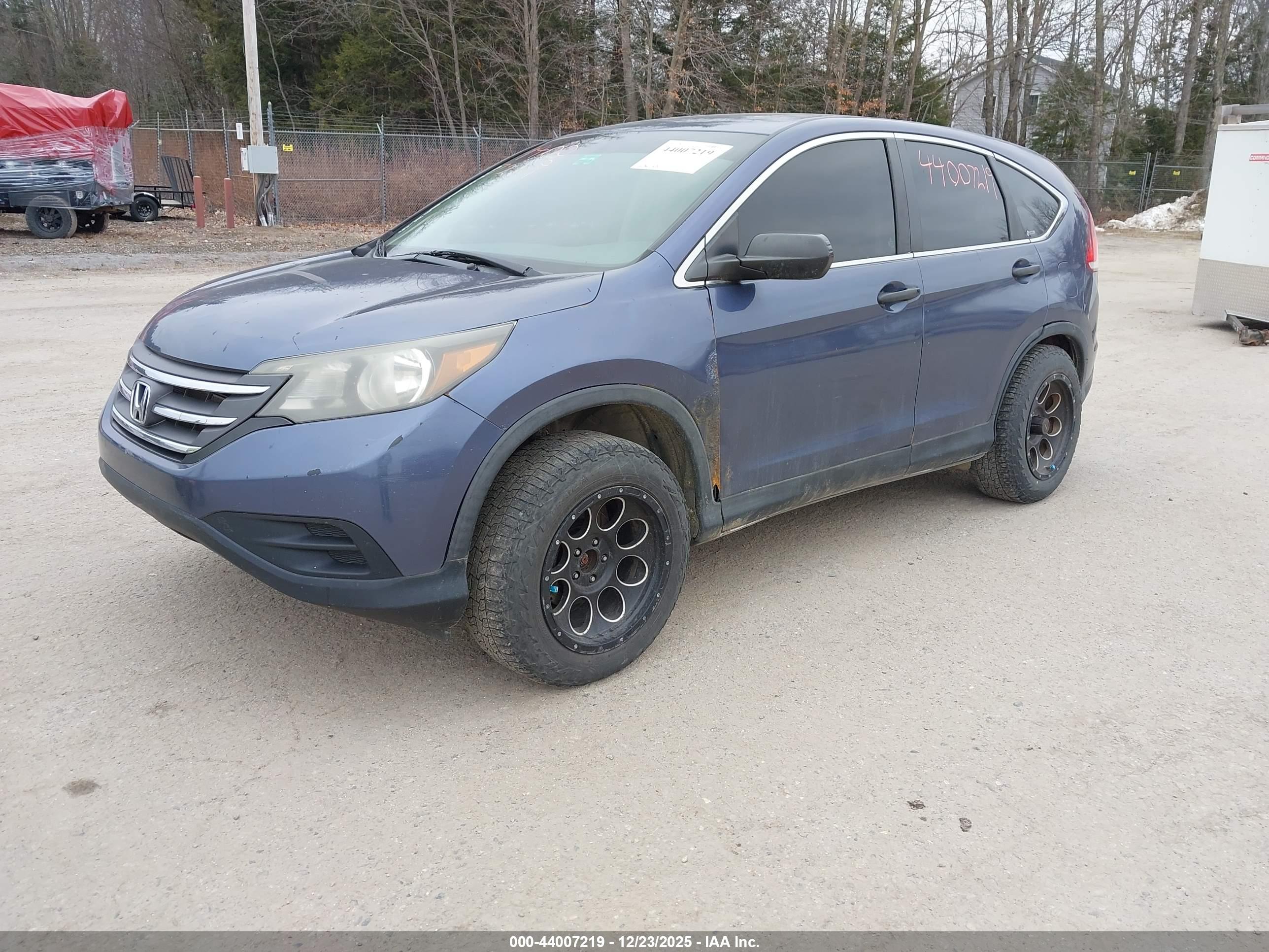 HONDA CR-V image 2
