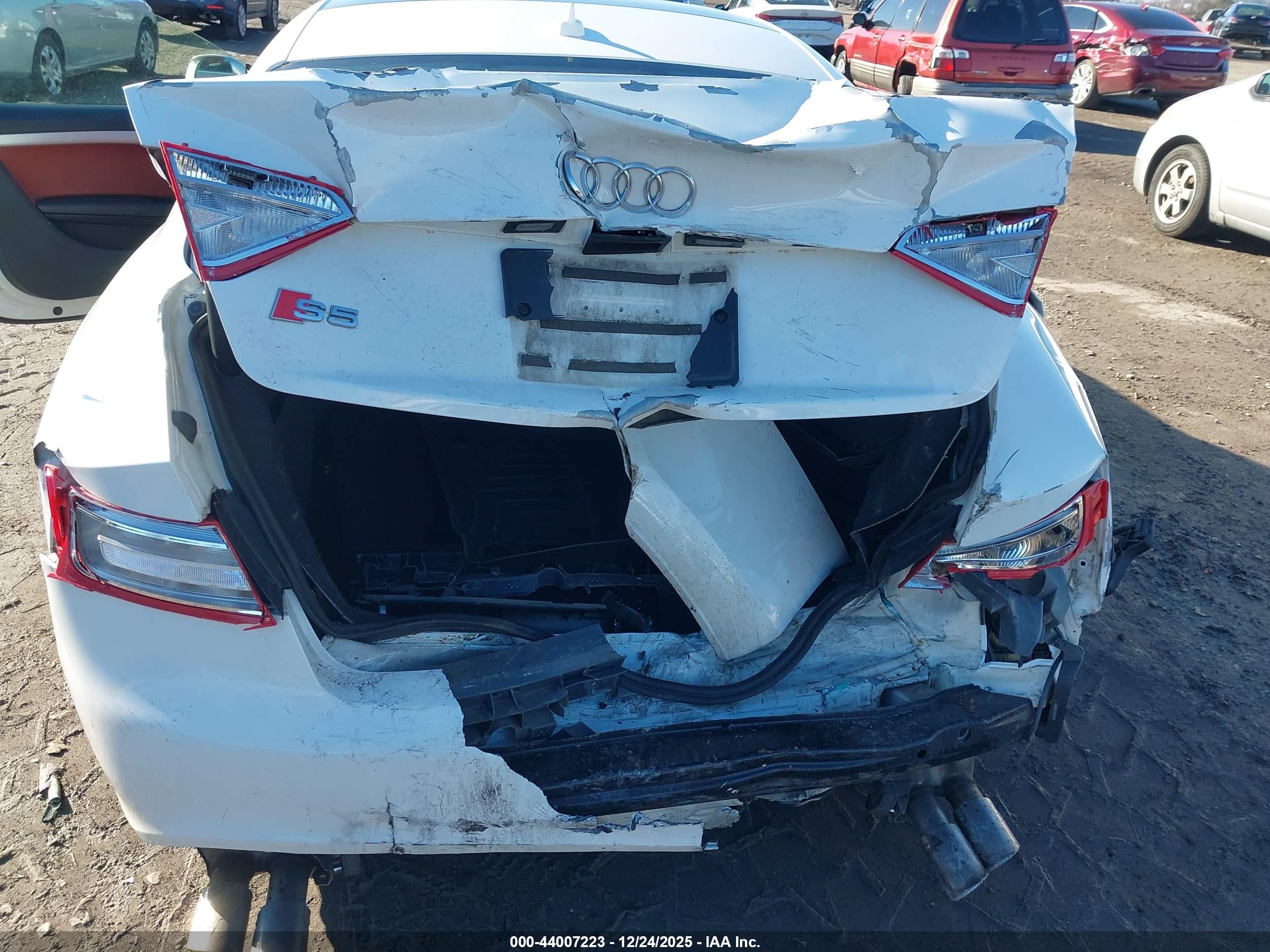 AUDI S5 image 6