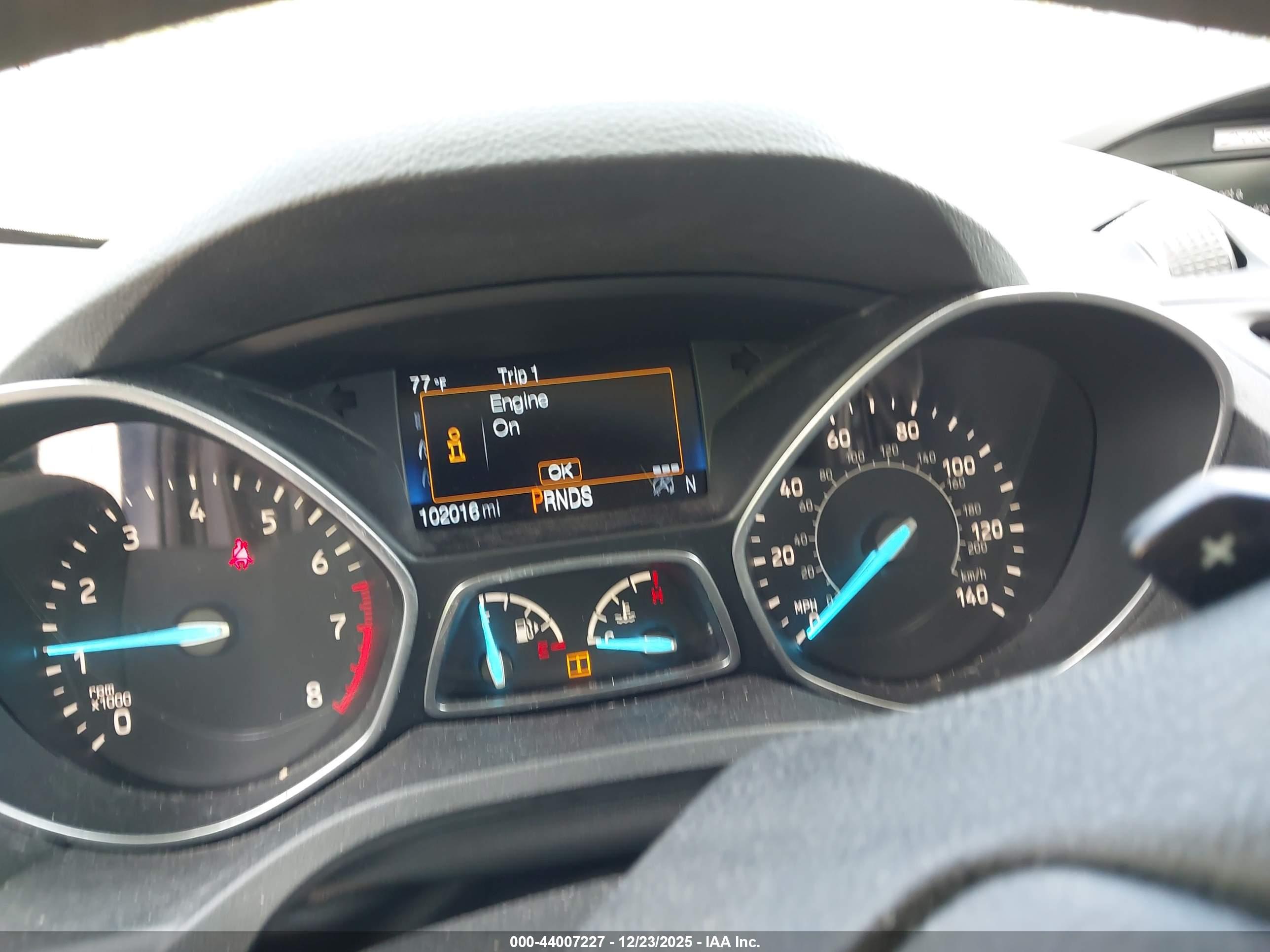 FORD ESCAPE image 7