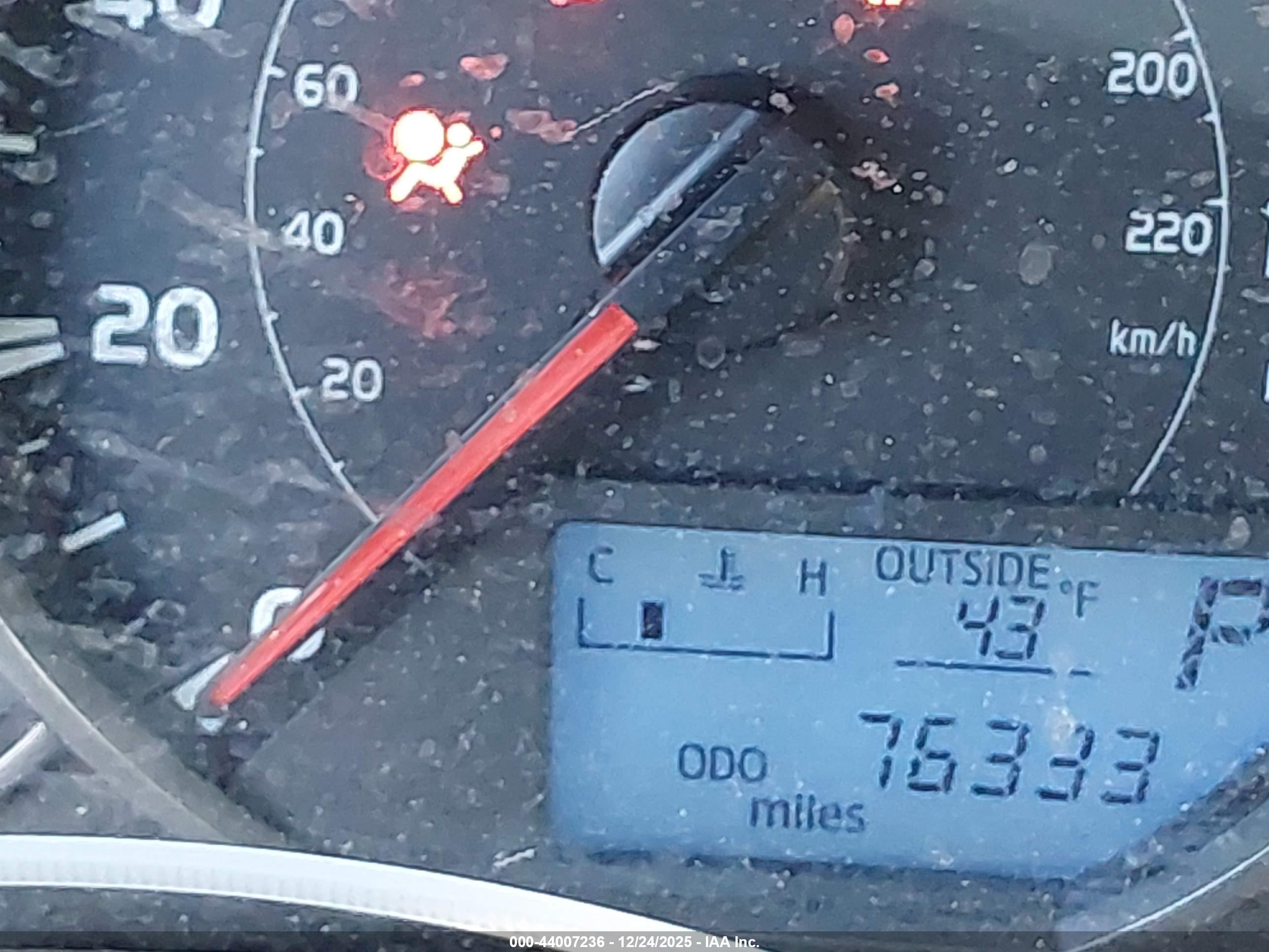TOYOTA RAV4 image 7