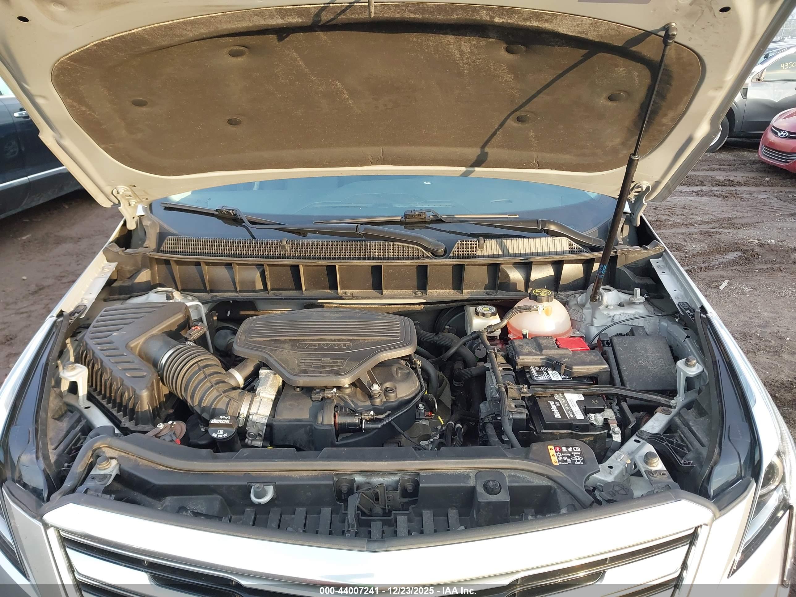 CADILLAC XT5 image 10