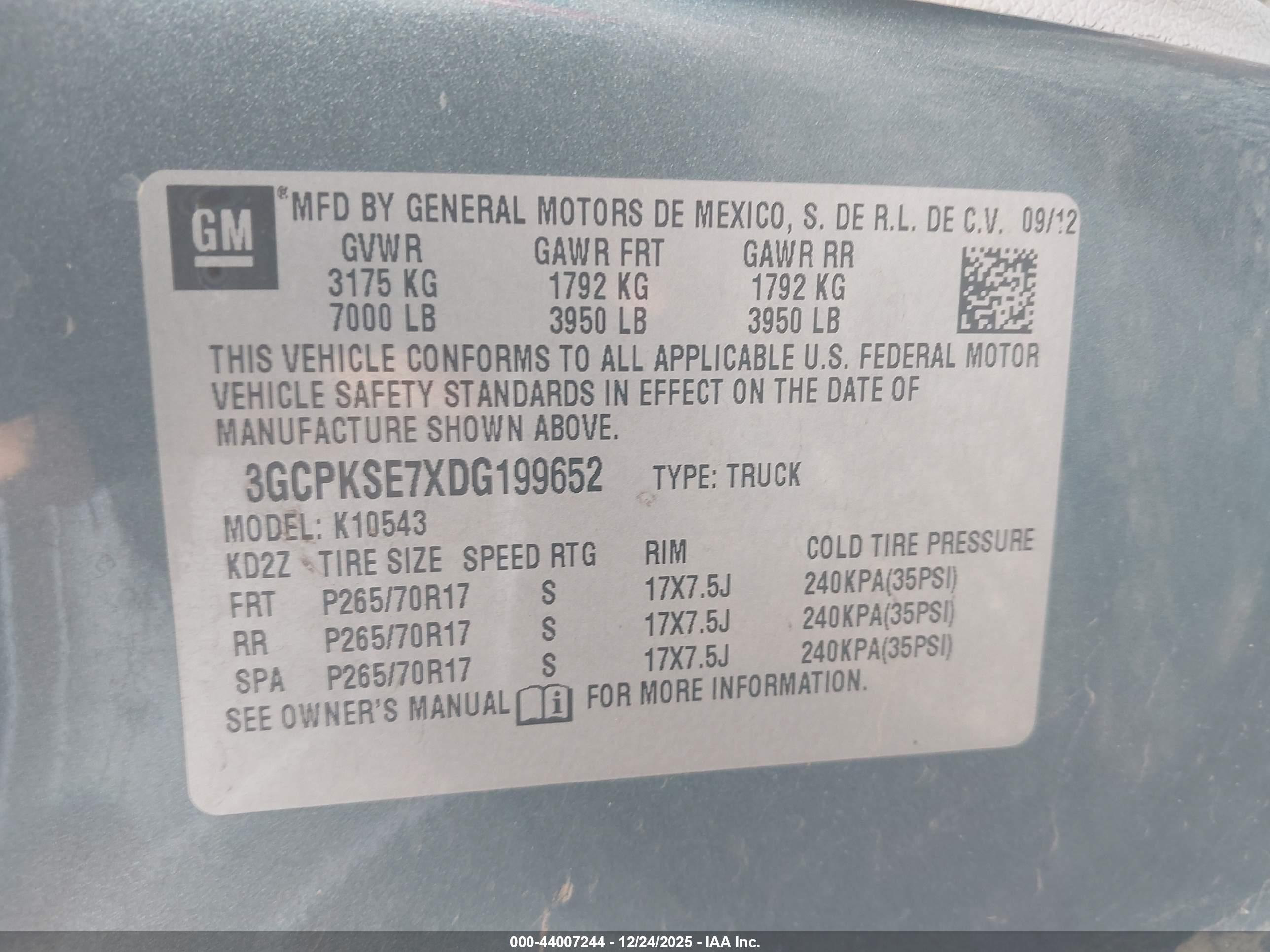 CHEVROLET SILVERADO image 9