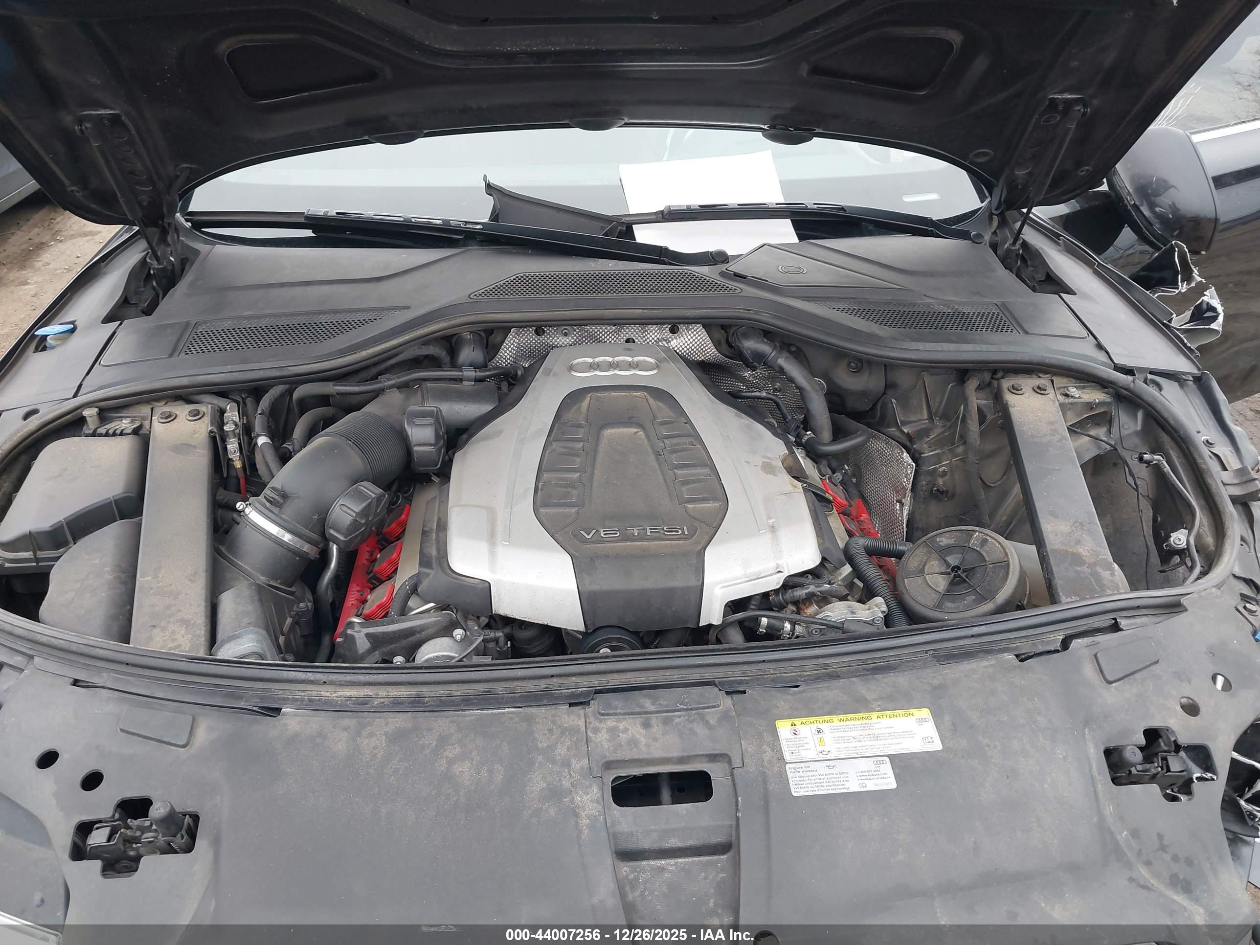AUDI A8 image 10