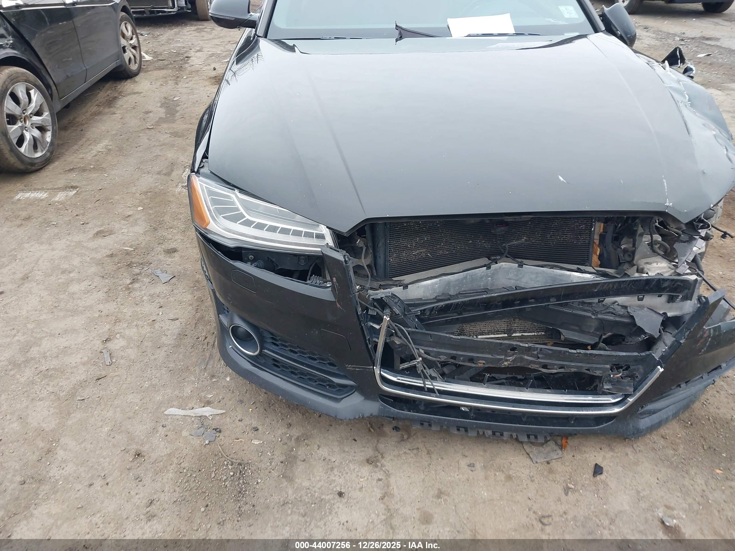 AUDI A8 image 6