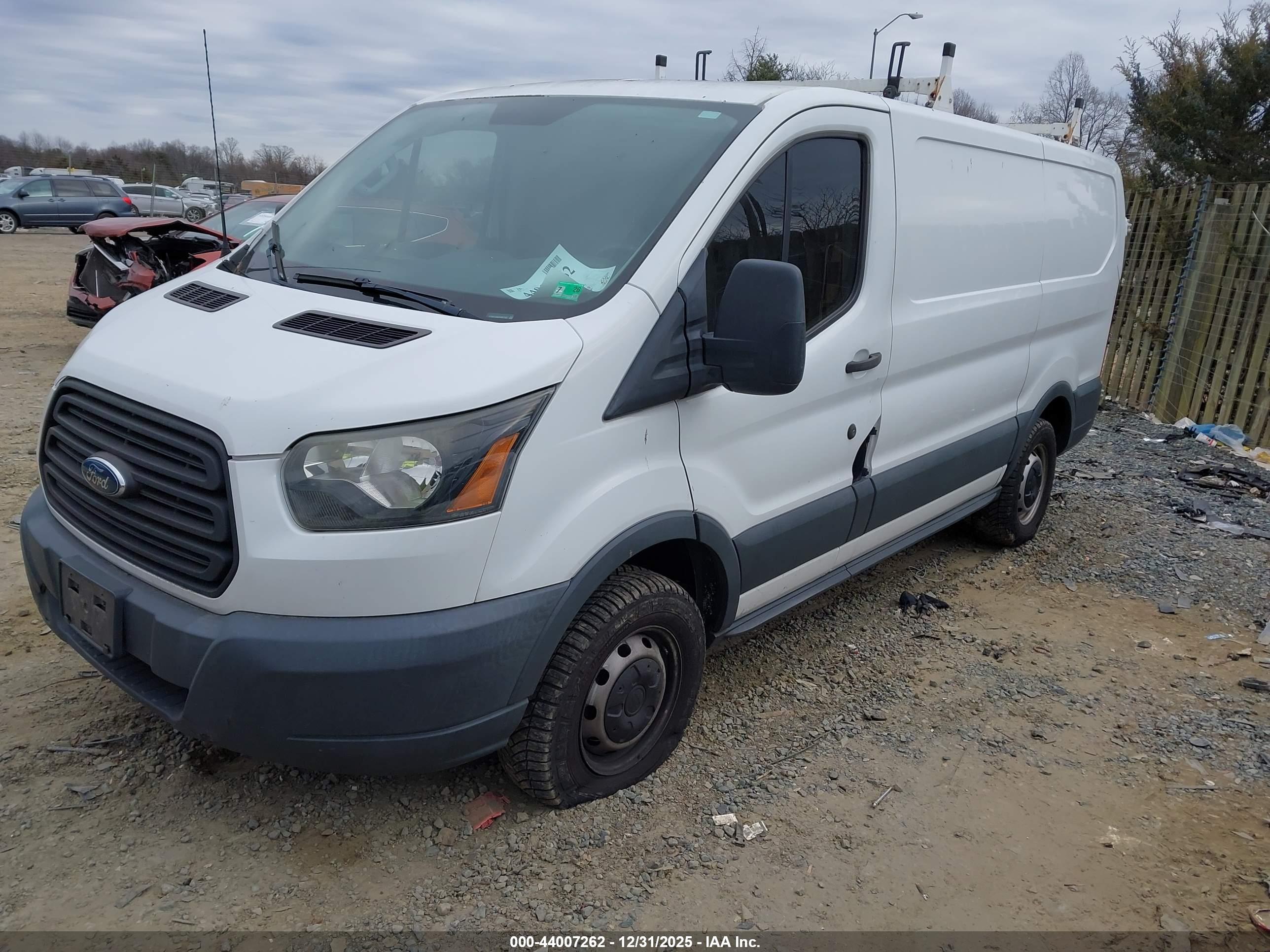 FORD TRANSIT-250 image 2