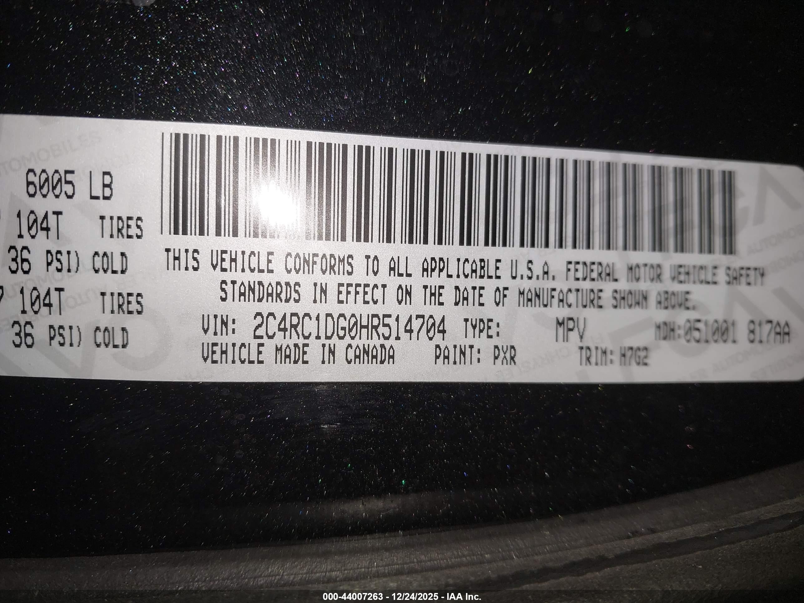 CHRYSLER PACIFICA image 9