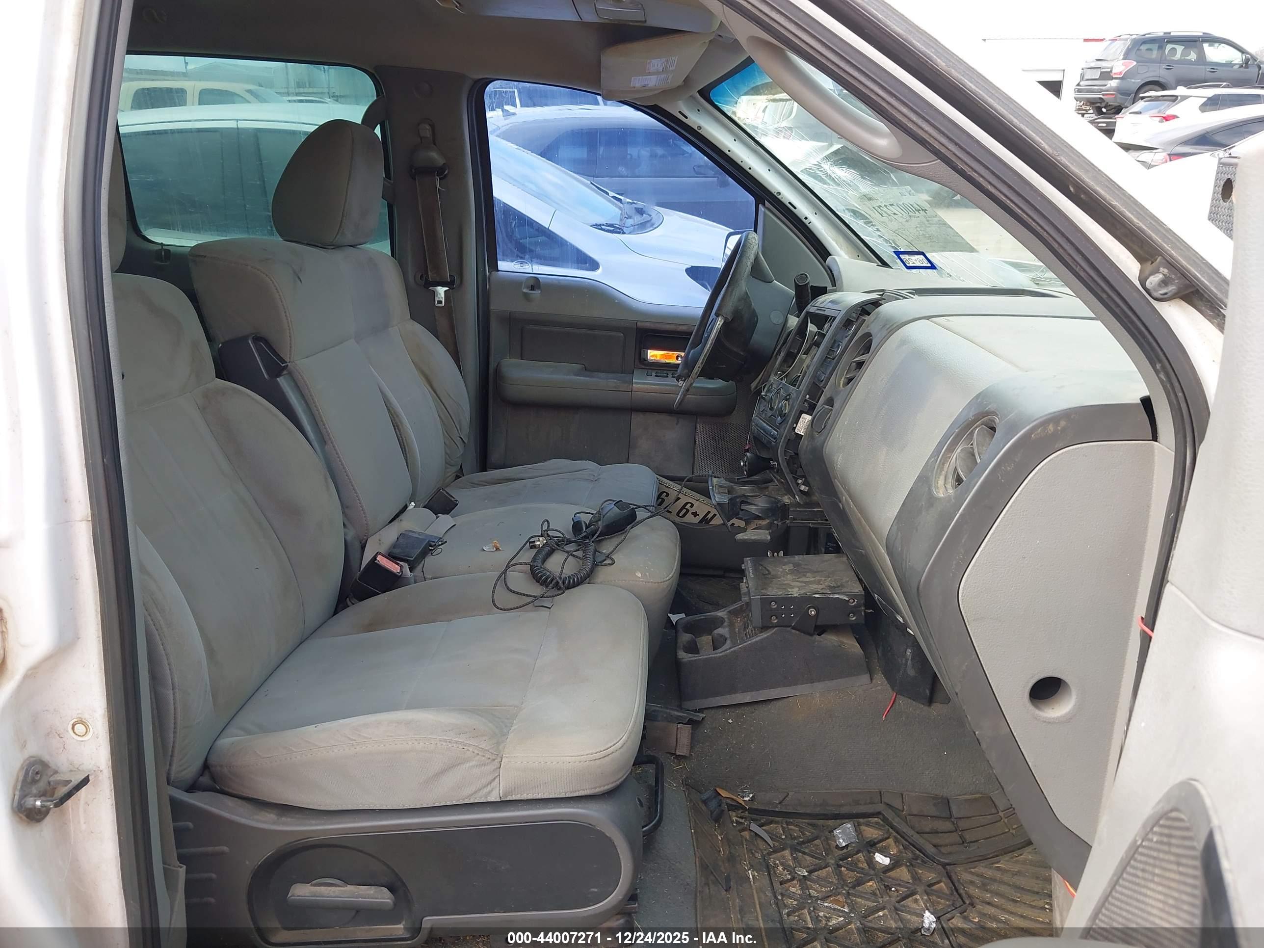 FORD F-150 image 5