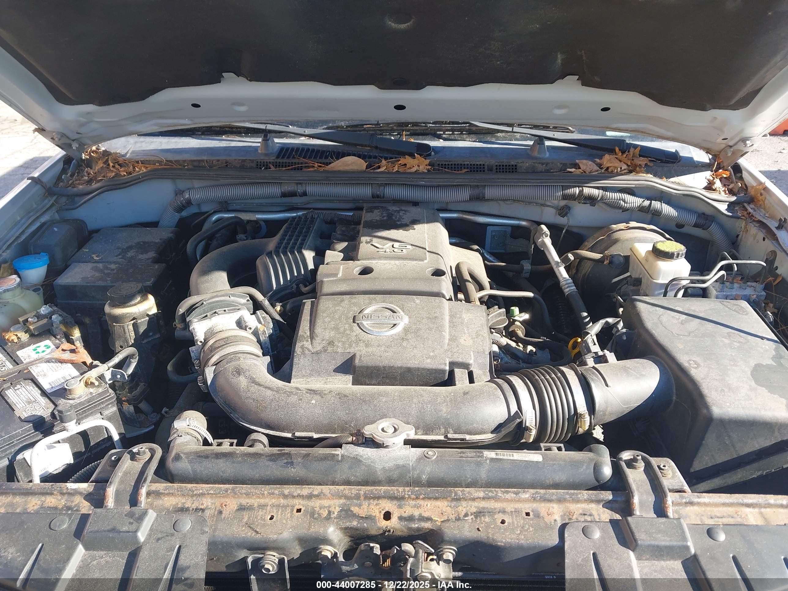 NISSAN FRONTIER image 10
