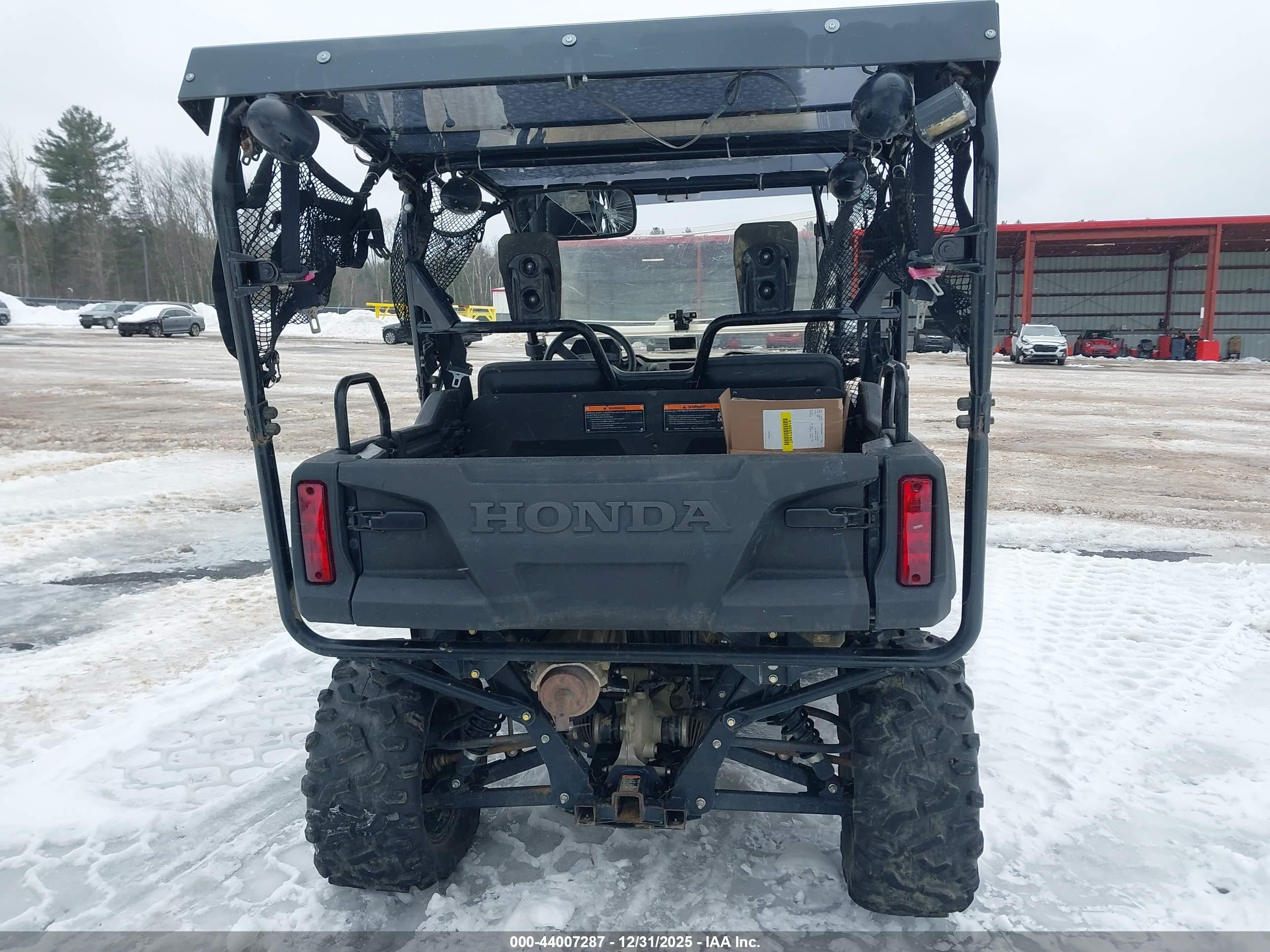 HONDA SXS700 image 6