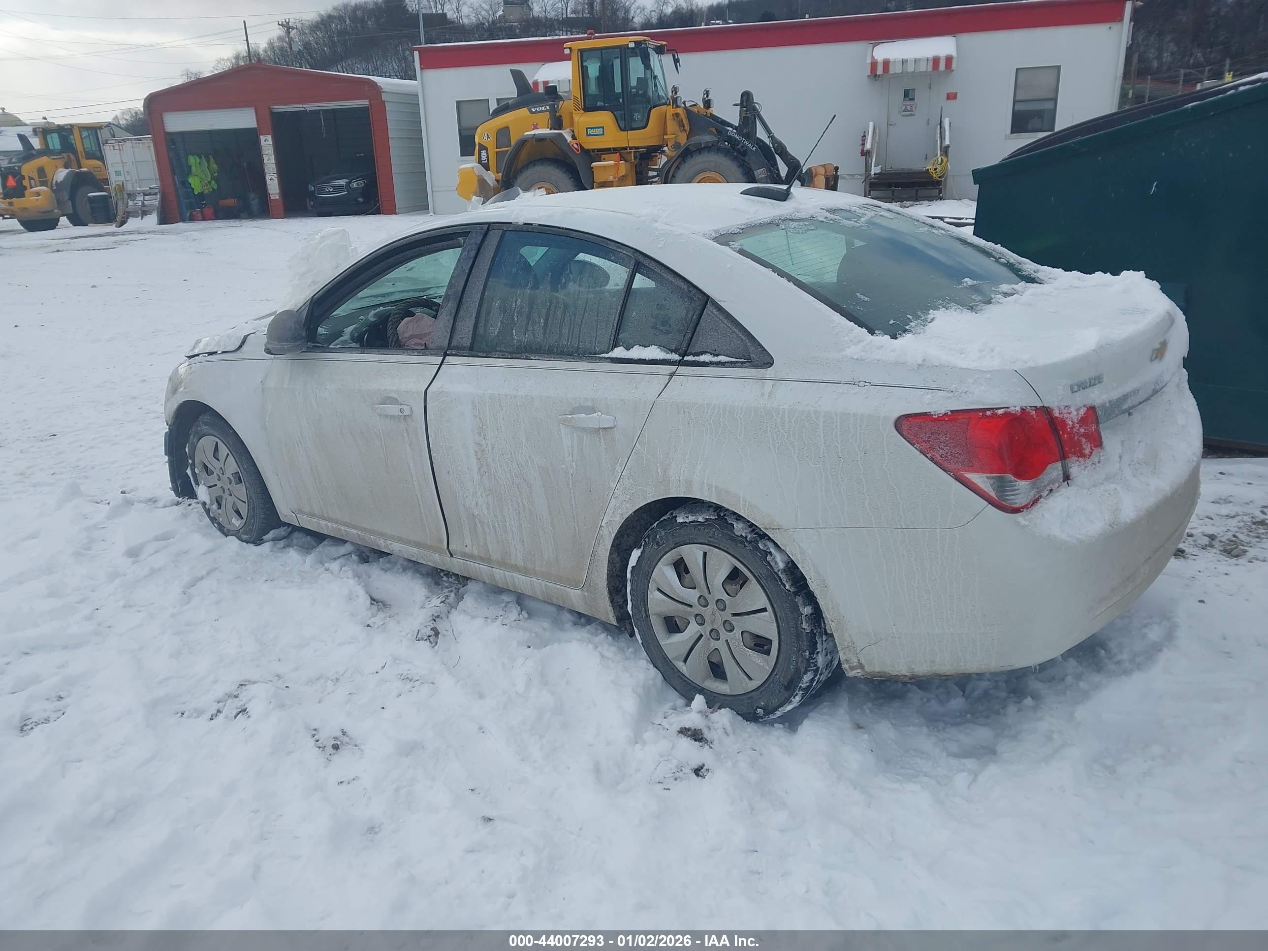 CHEVROLET CRUZE image 3