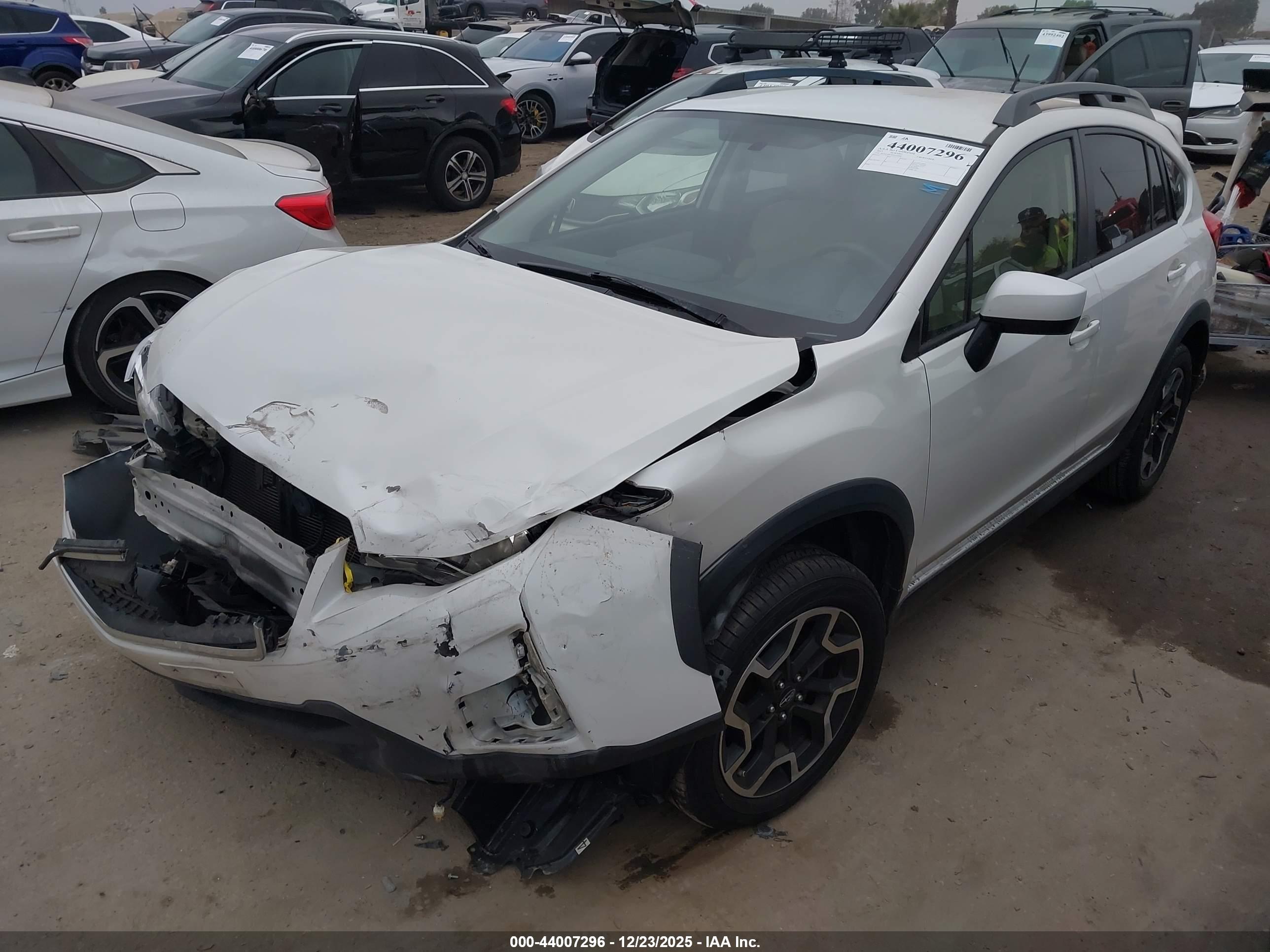 SUBARU CROSSTREK image 2