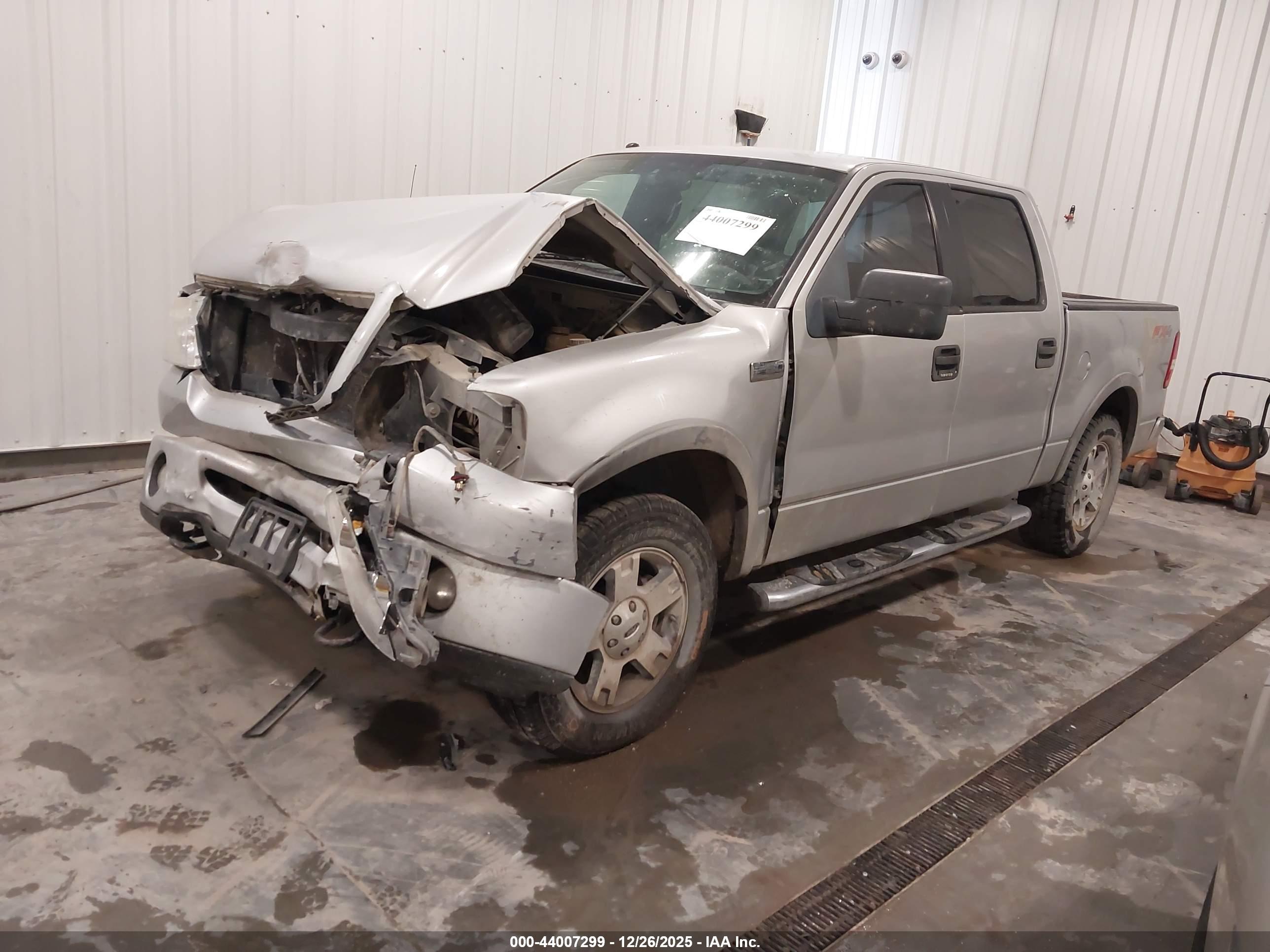 FORD F-150 image 2