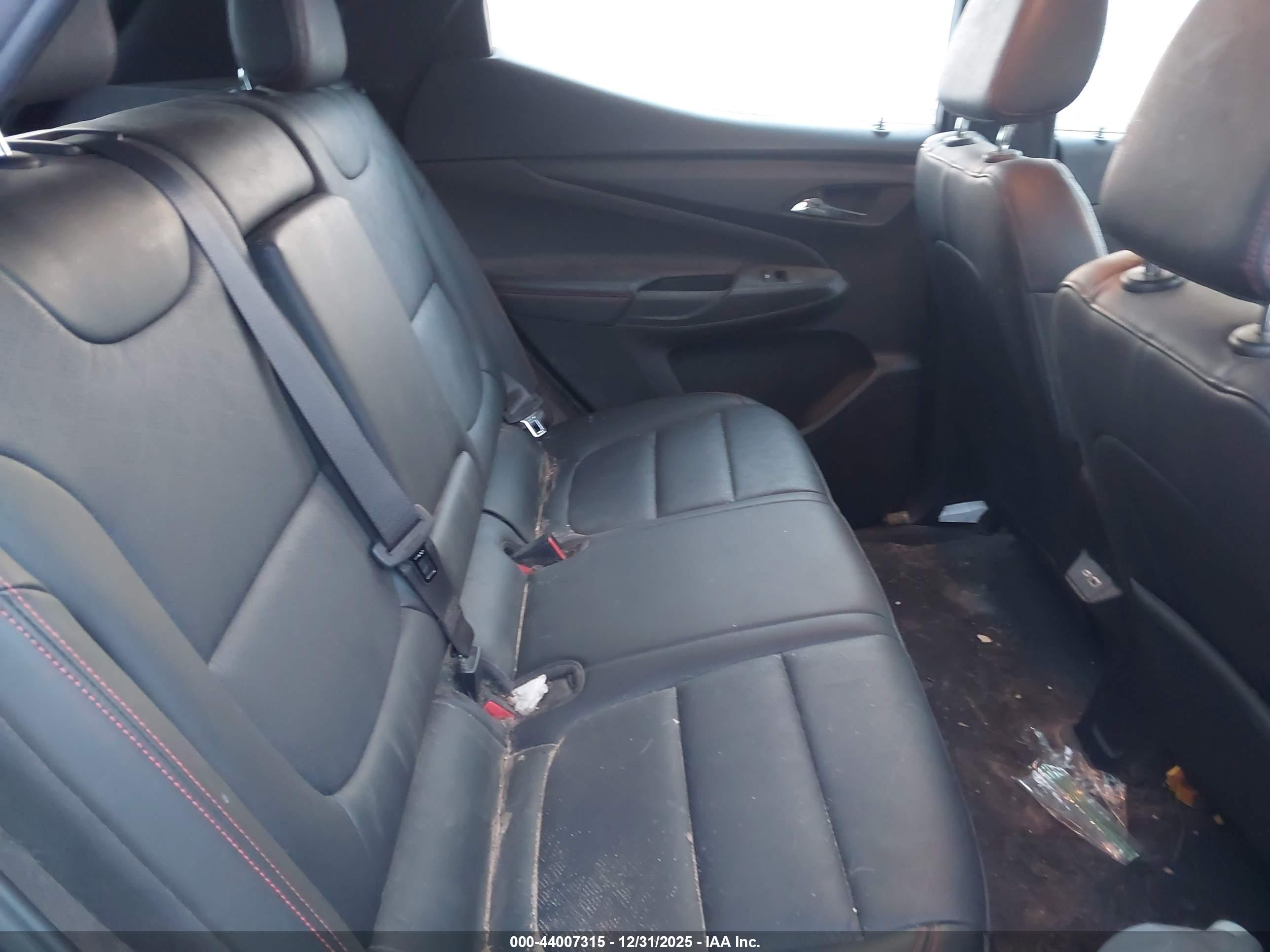 CHEVROLET BOLT image 8
