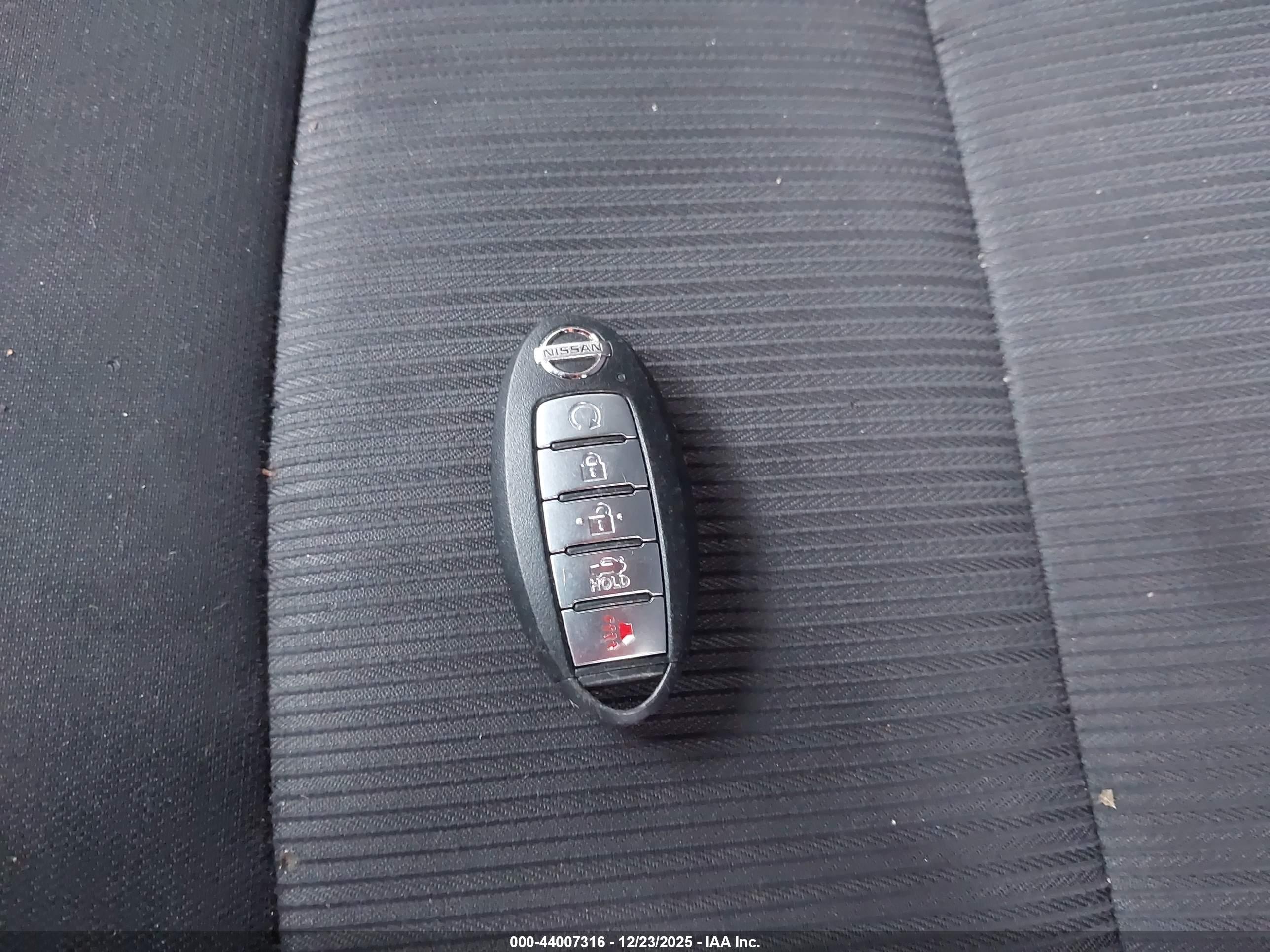 NISSAN SENTRA image 11