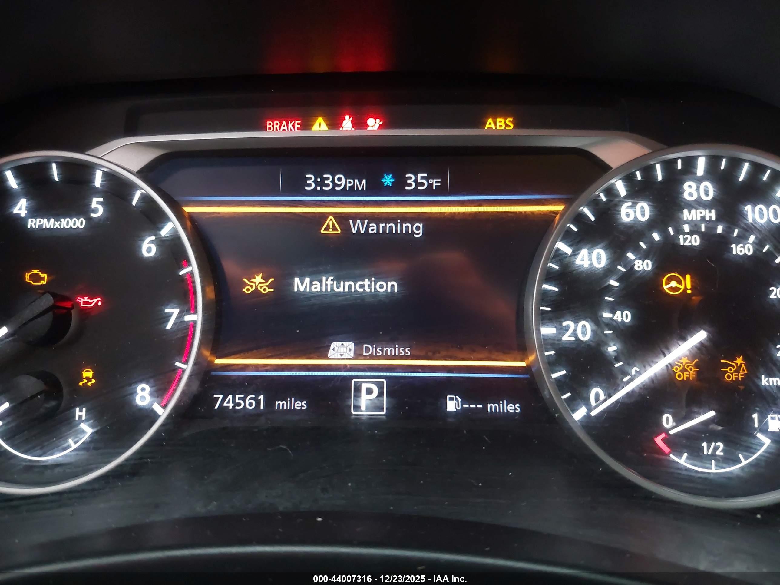 NISSAN SENTRA image 7