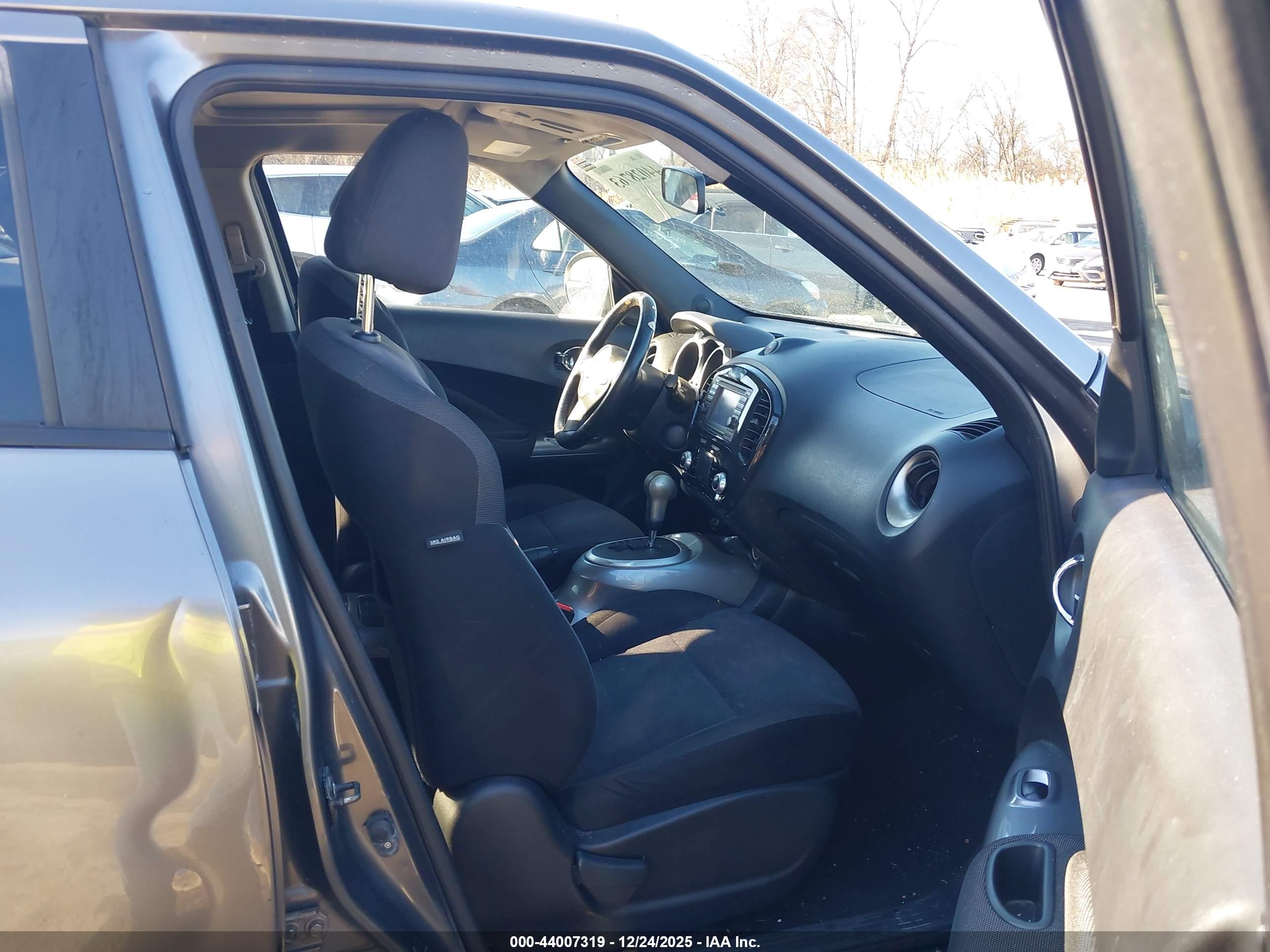 NISSAN JUKE image 5