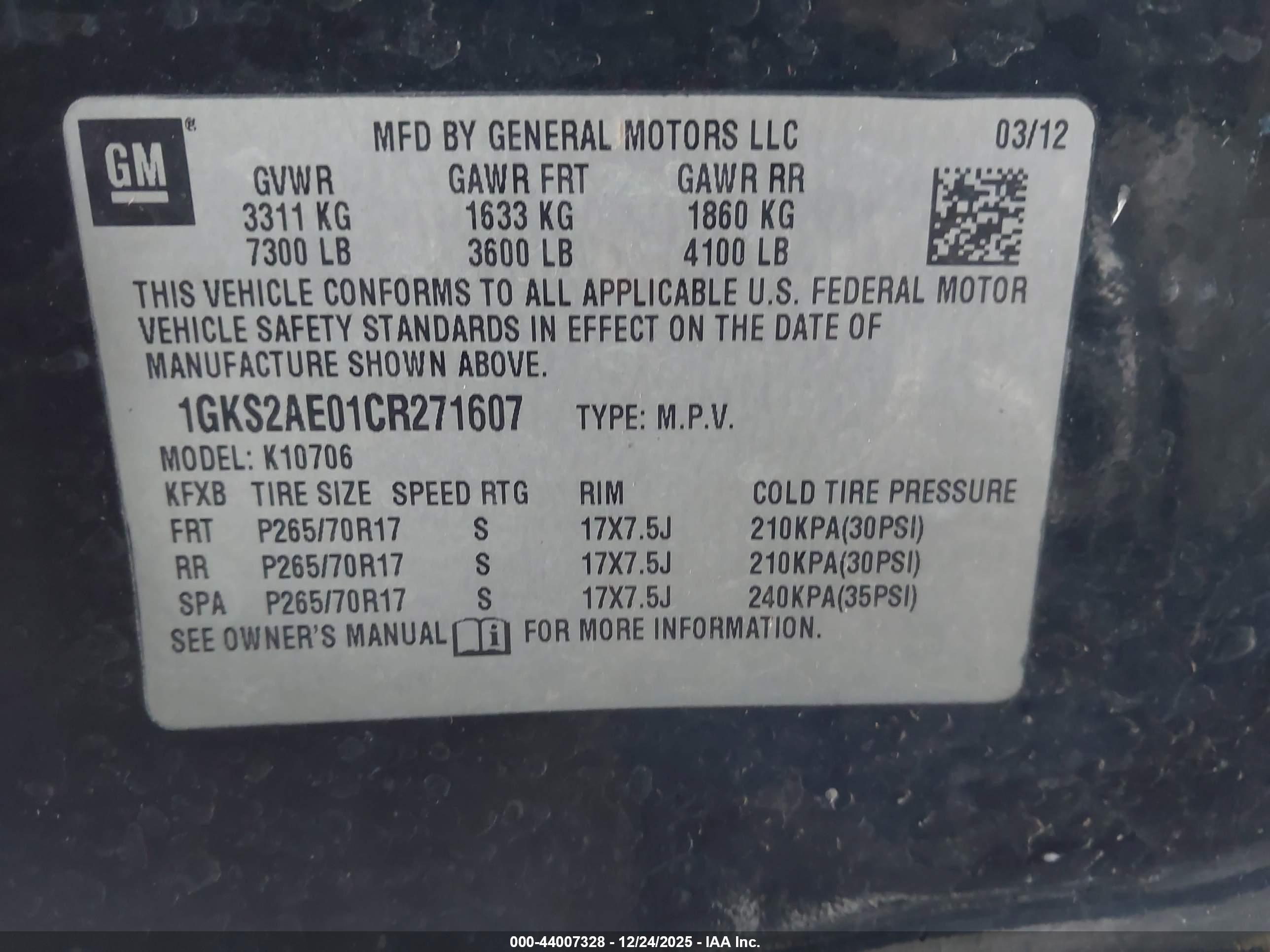 GMC YUKON image 9