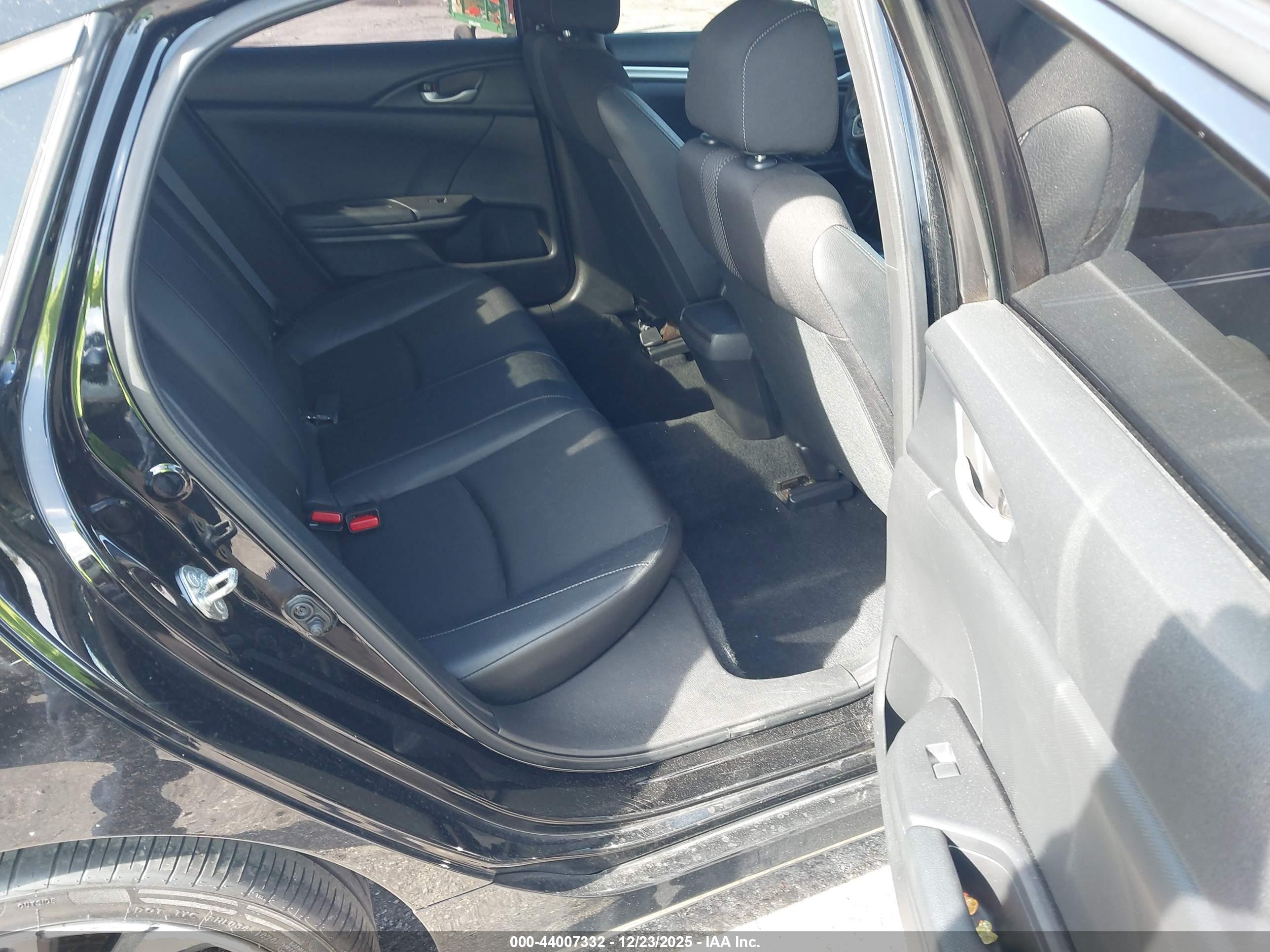 HONDA CIVIC image 8