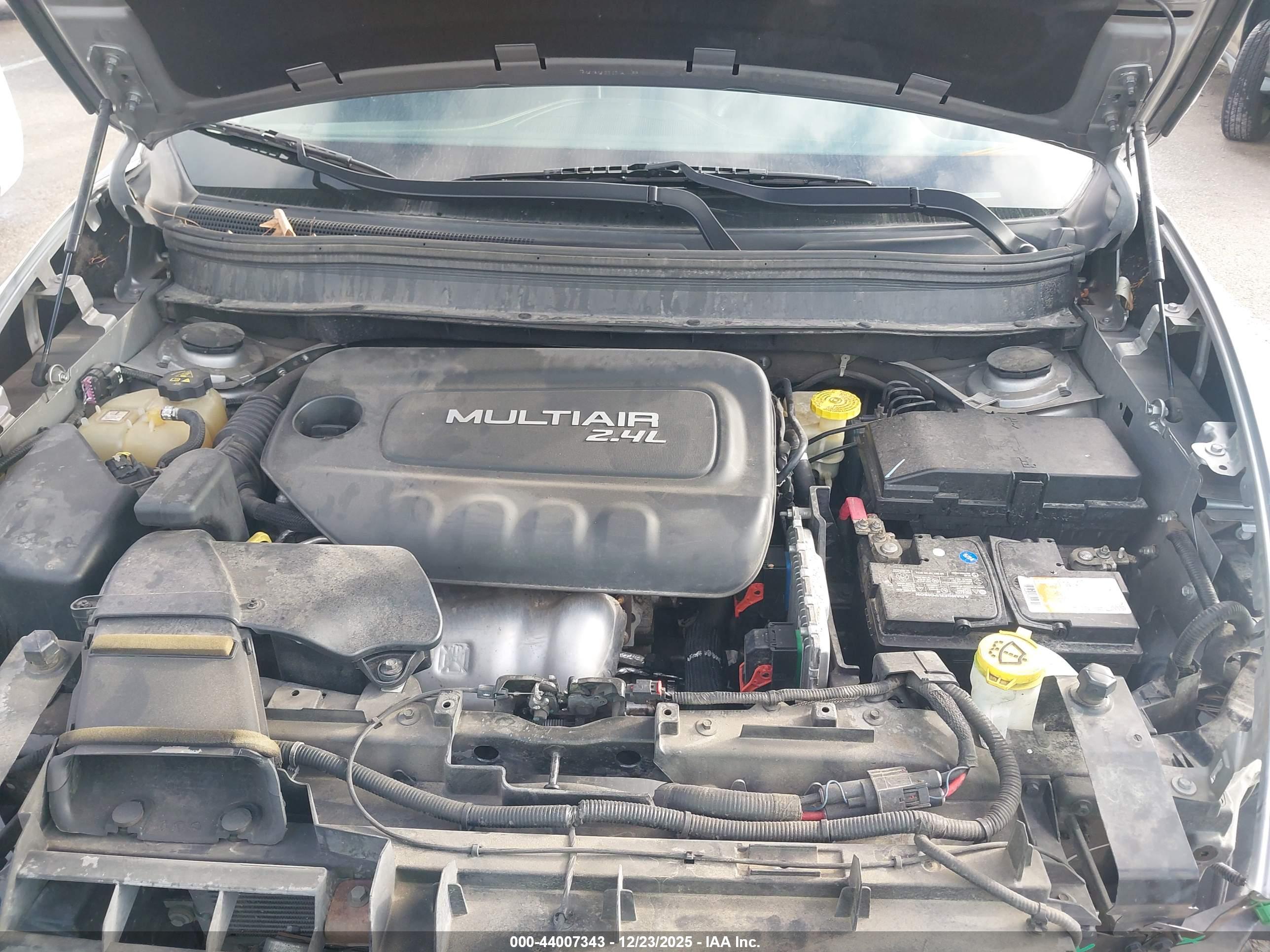 JEEP CHEROKEE image 10