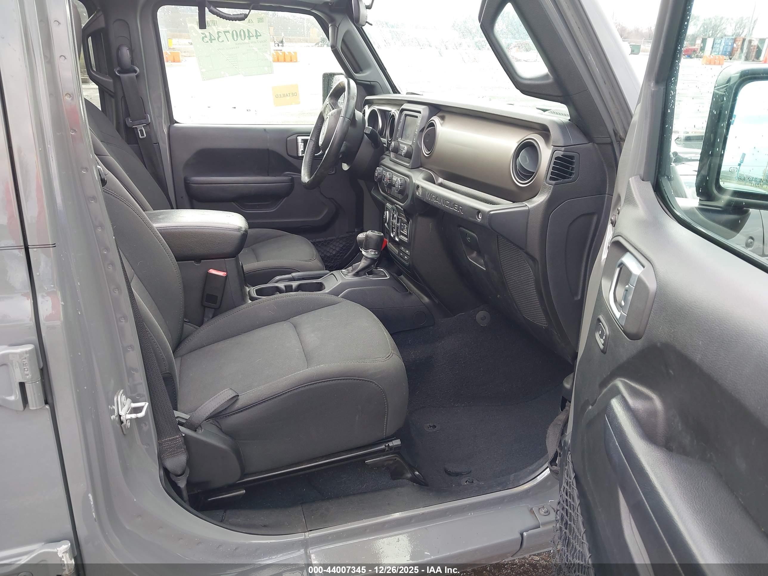 JEEP WRANGLER image 5