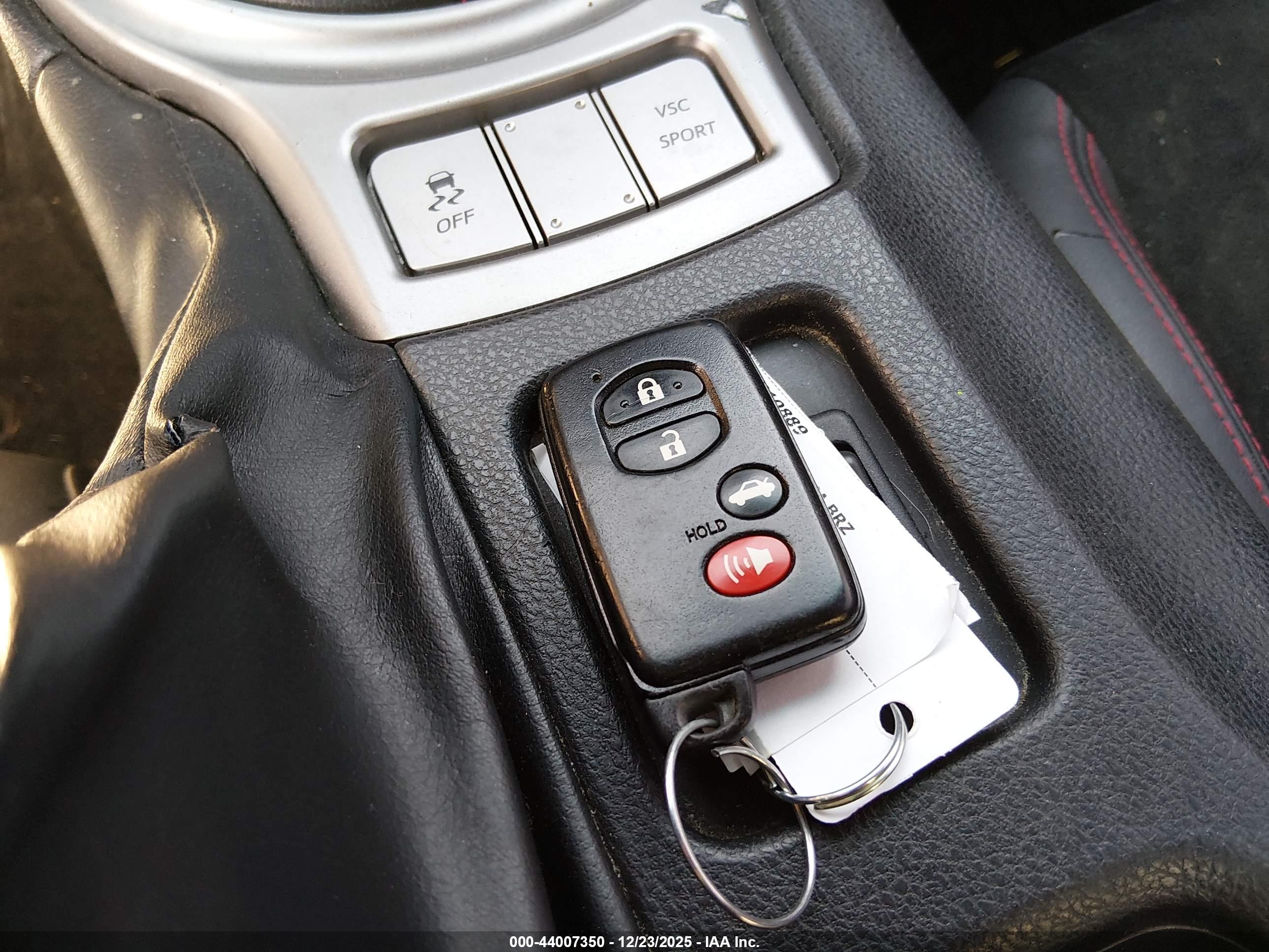 SUBARU BRZ image 11