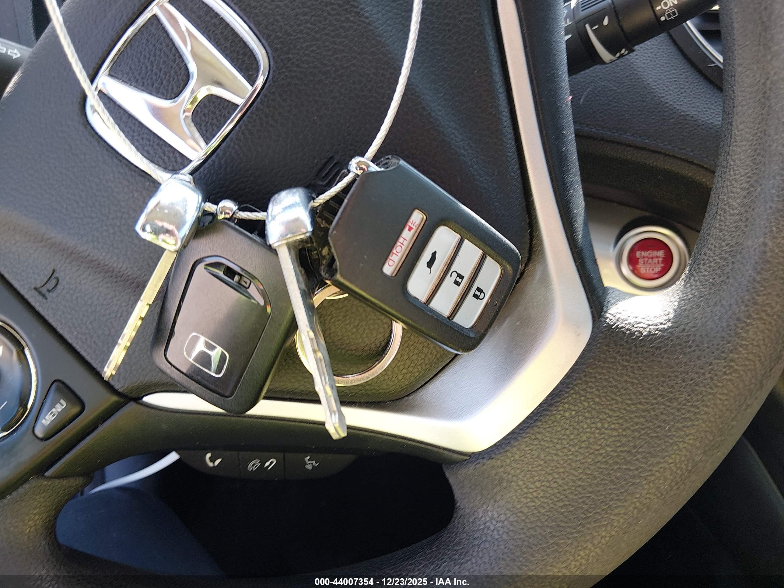 HONDA CR-V image 11