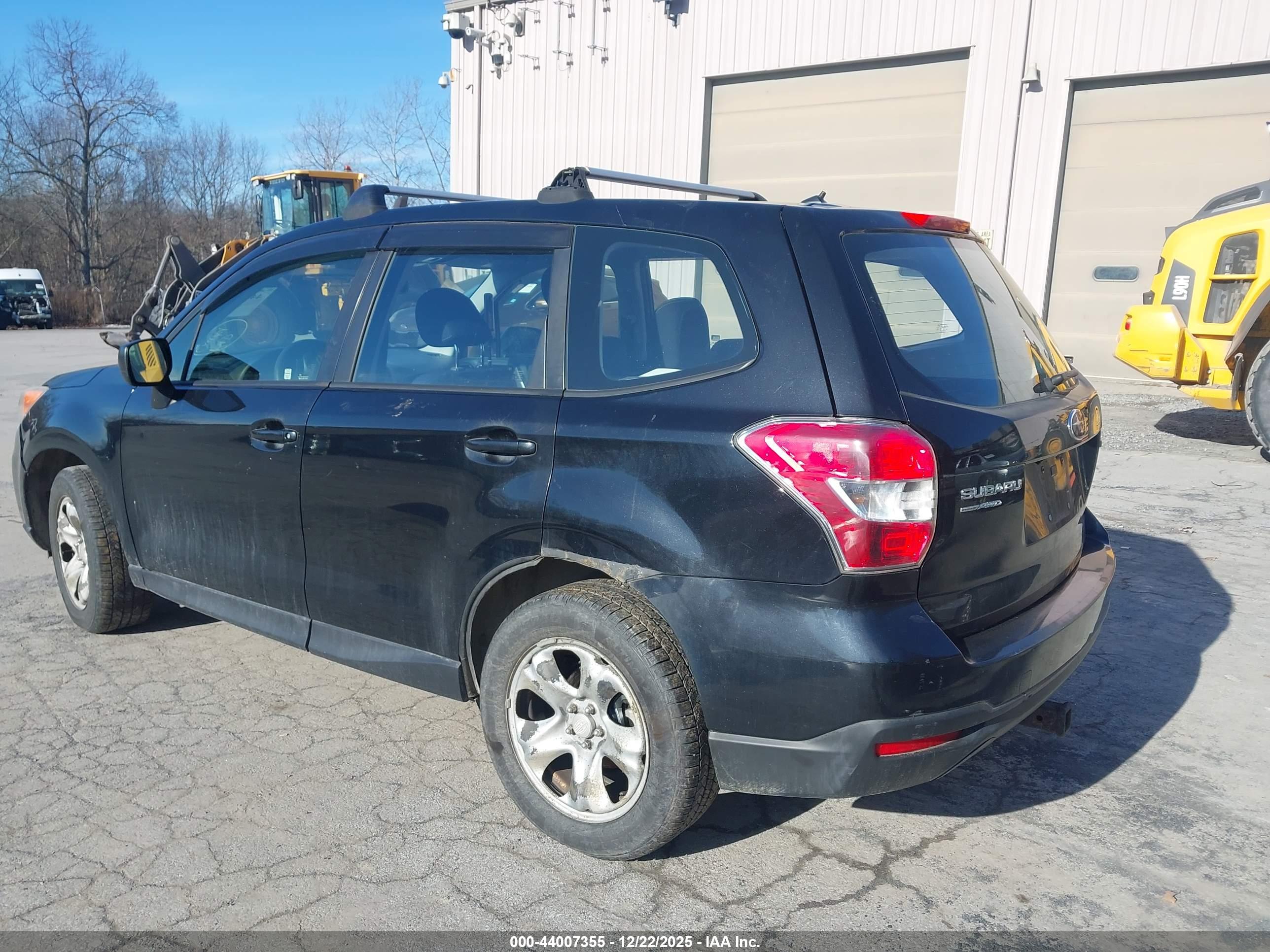 SUBARU FORESTER image 3