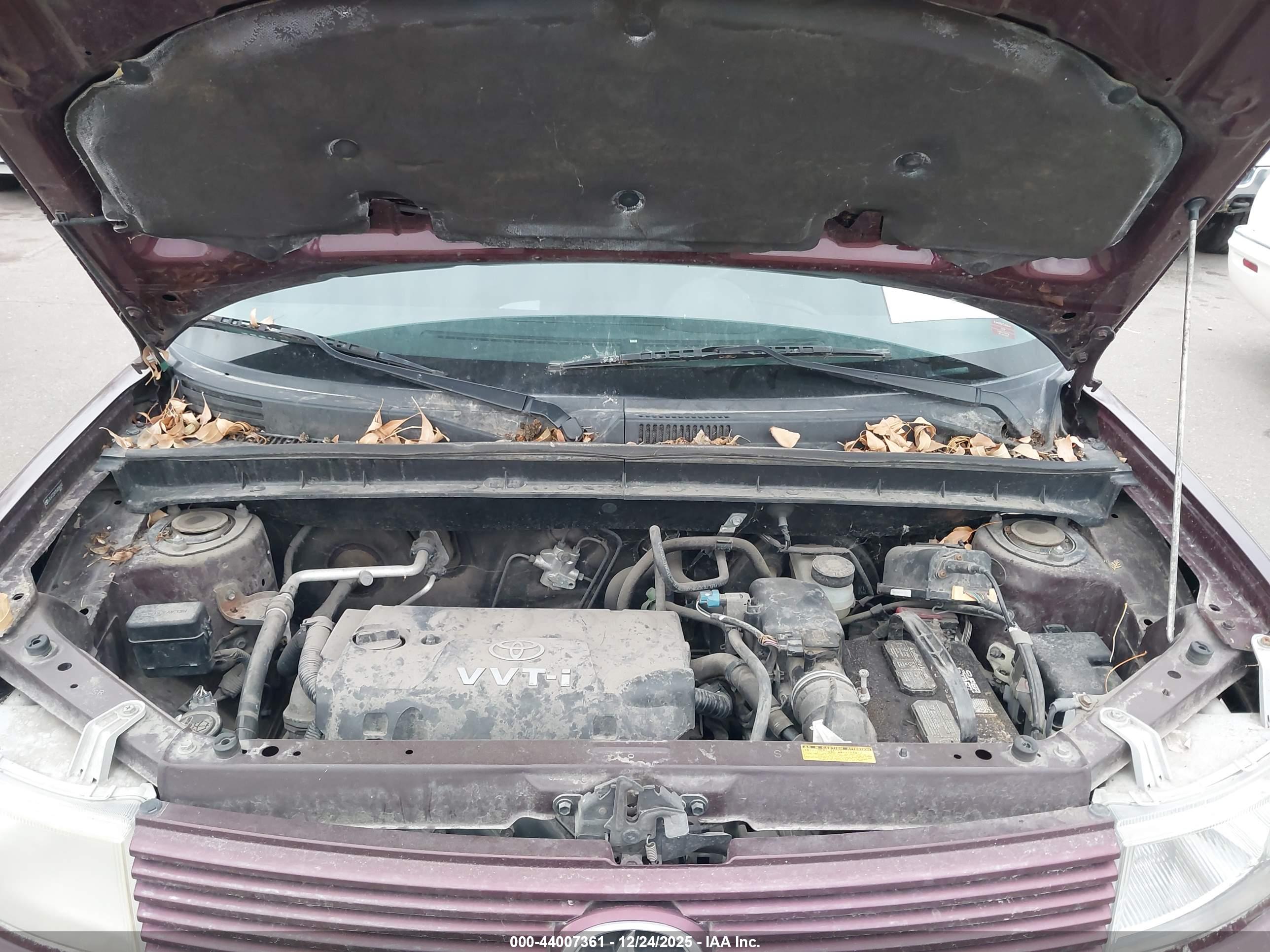 SCION XB image 10