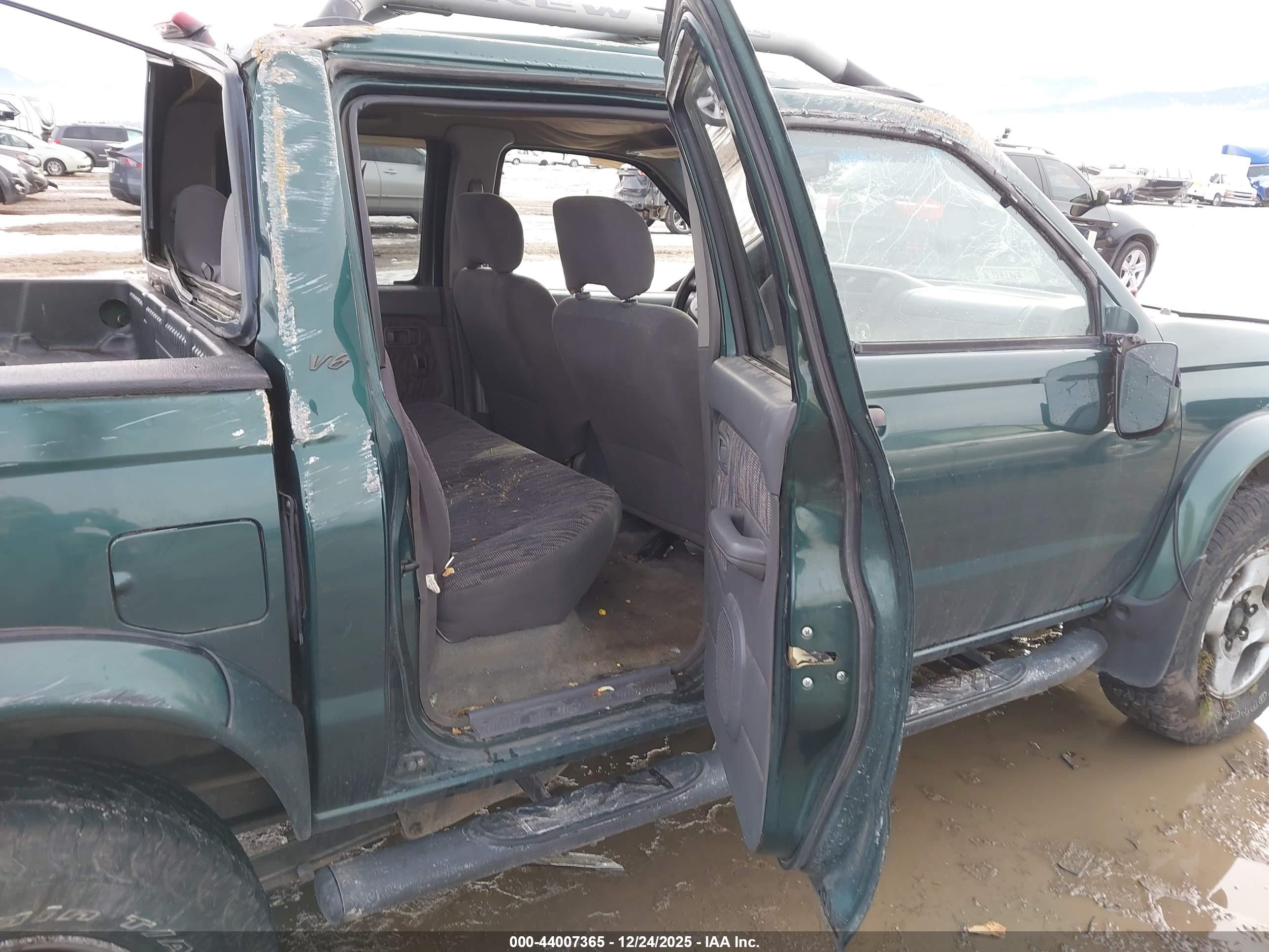 NISSAN FRONTIER image 8