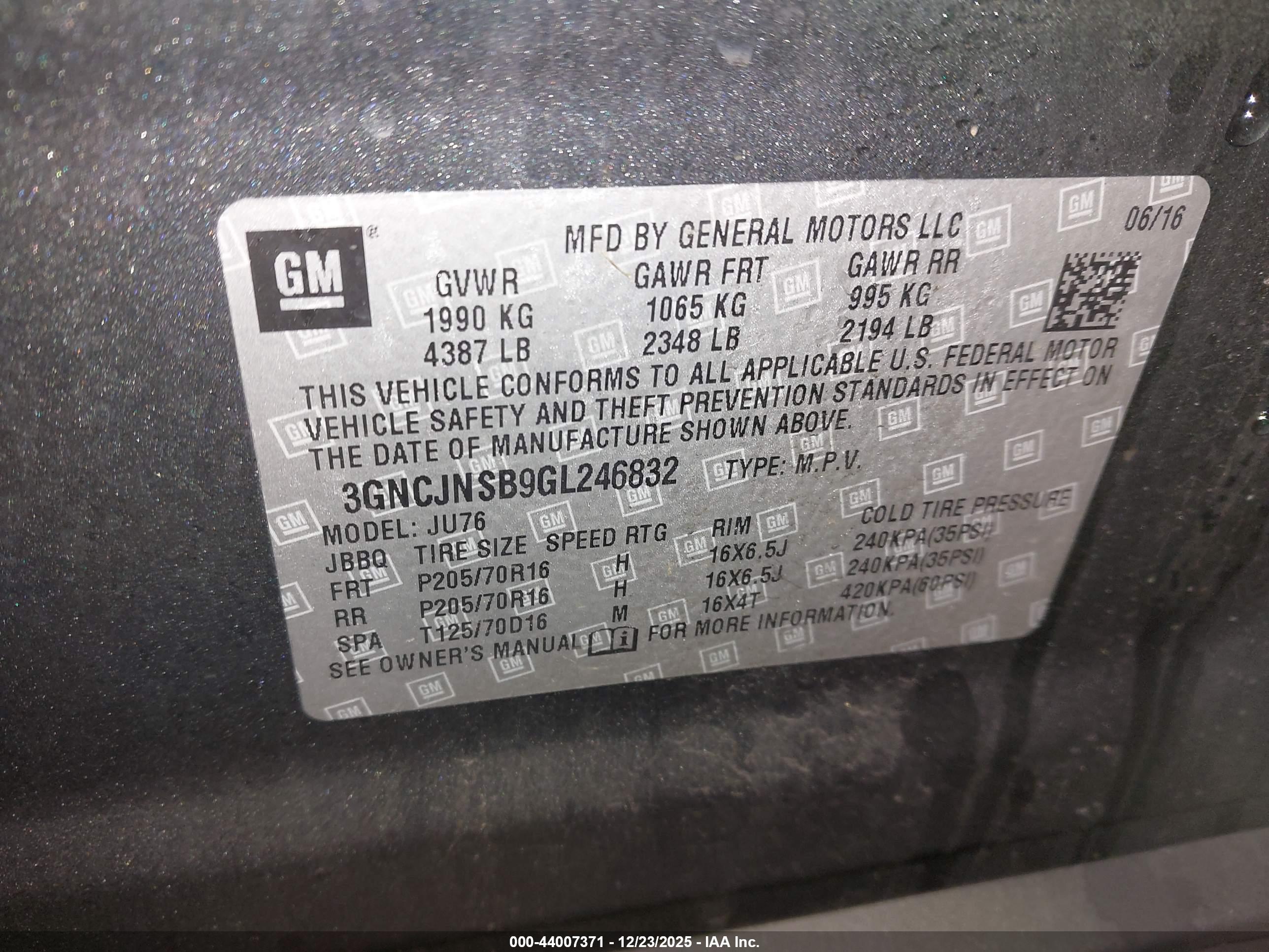 CHEVROLET TRAX image 9