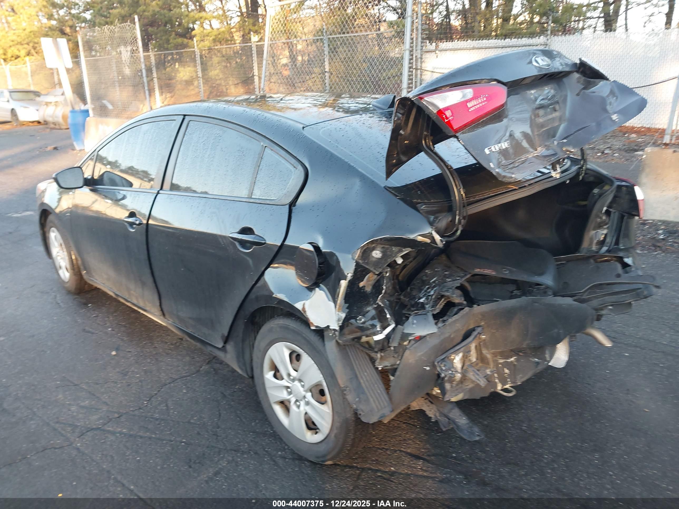 KIA FORTE image 3