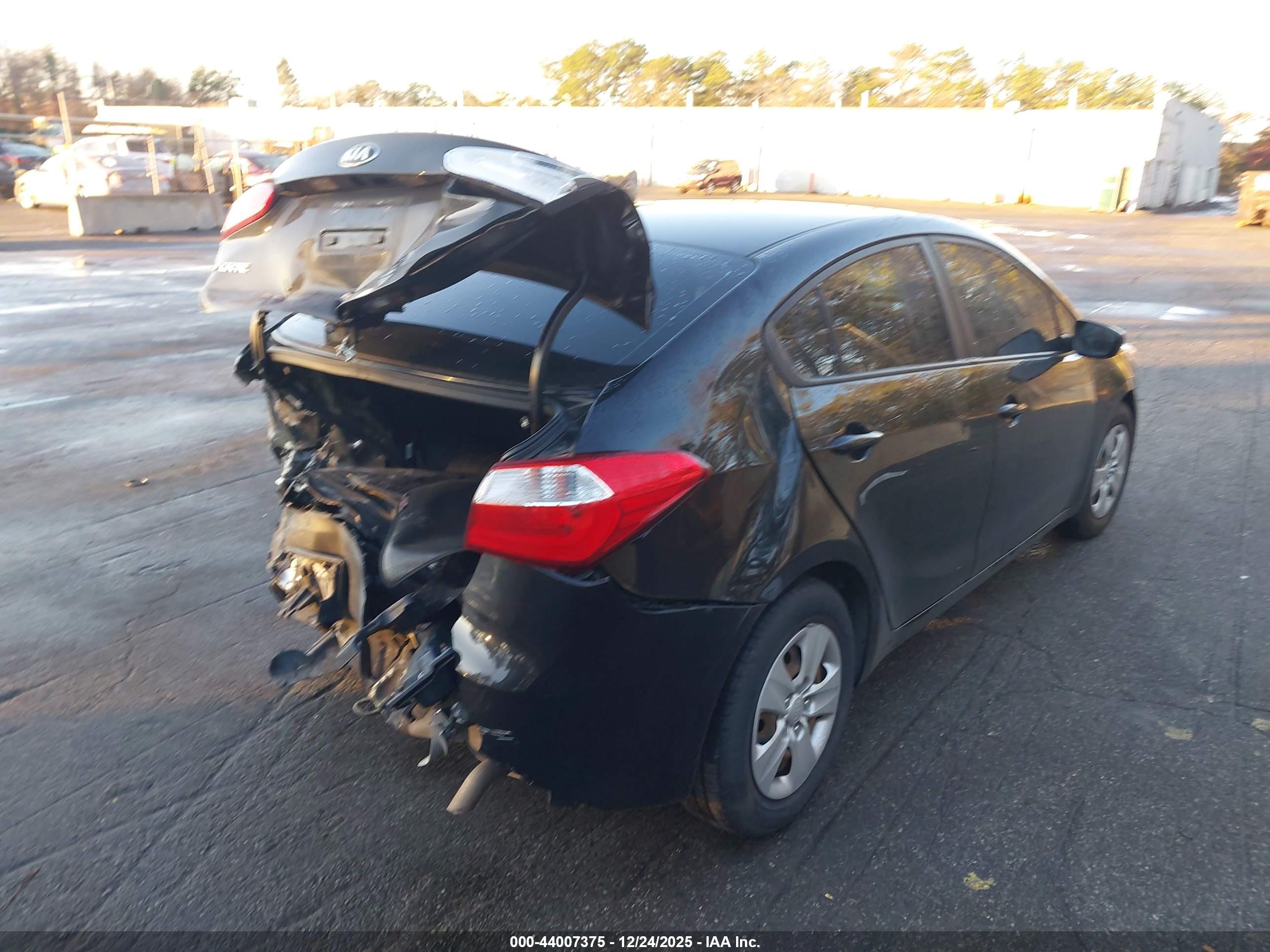 KIA FORTE image 4