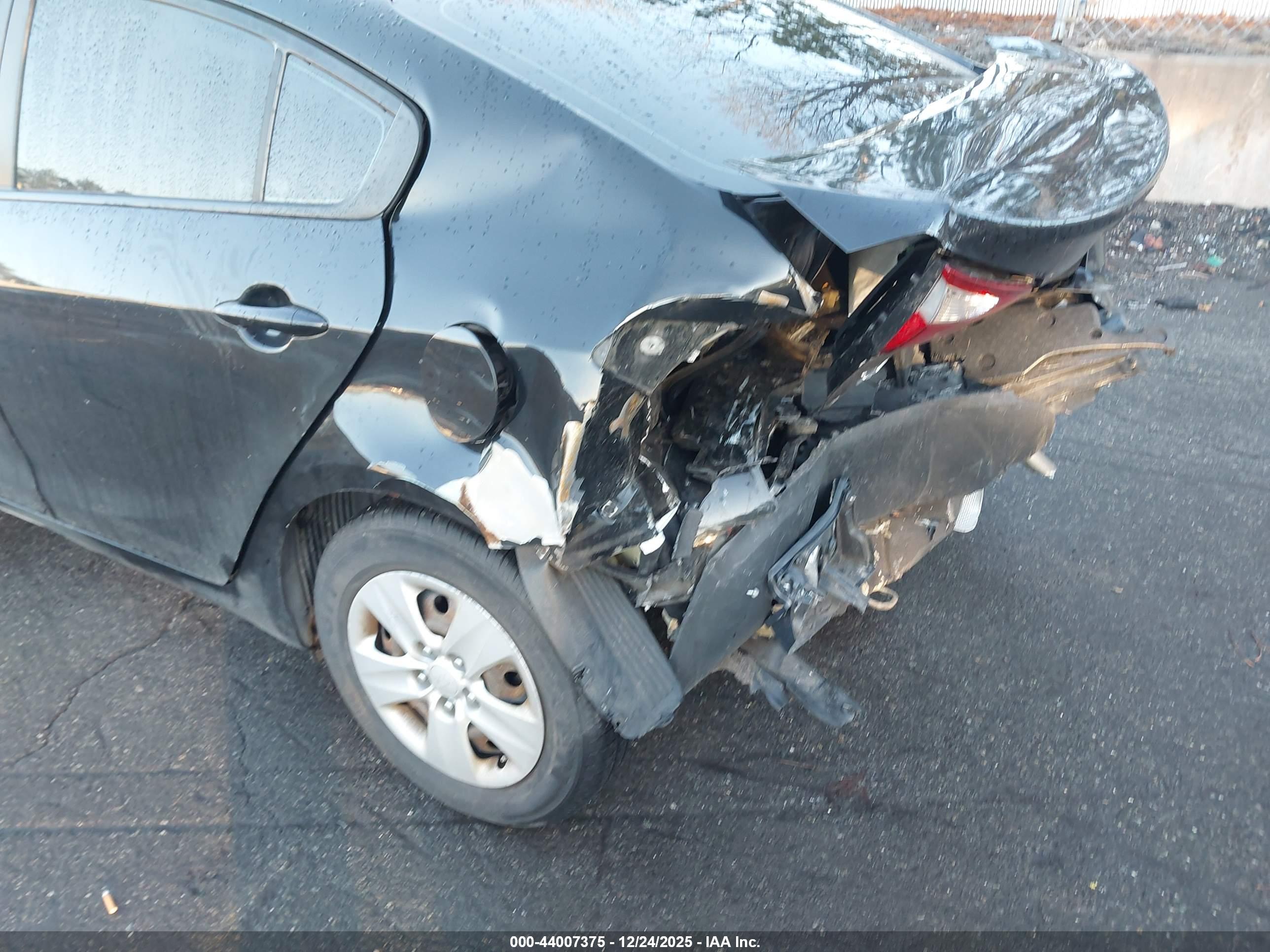 KIA FORTE image 6