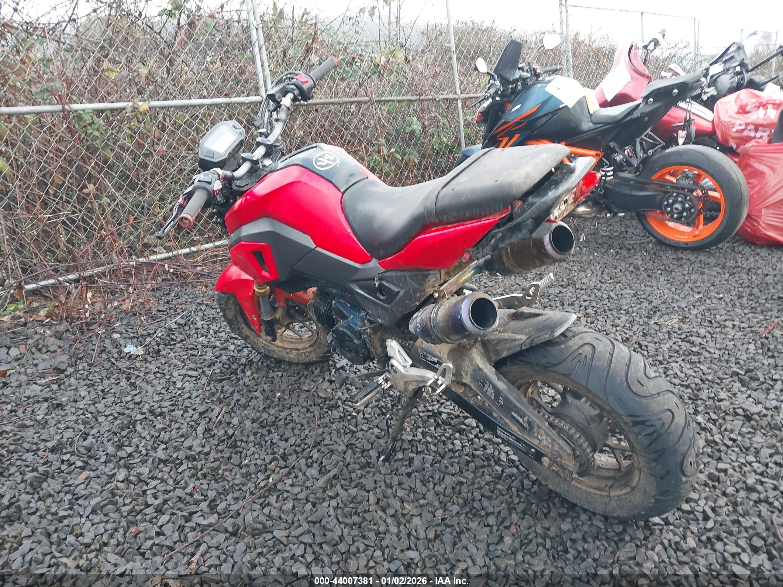 HONDA GROM image 3