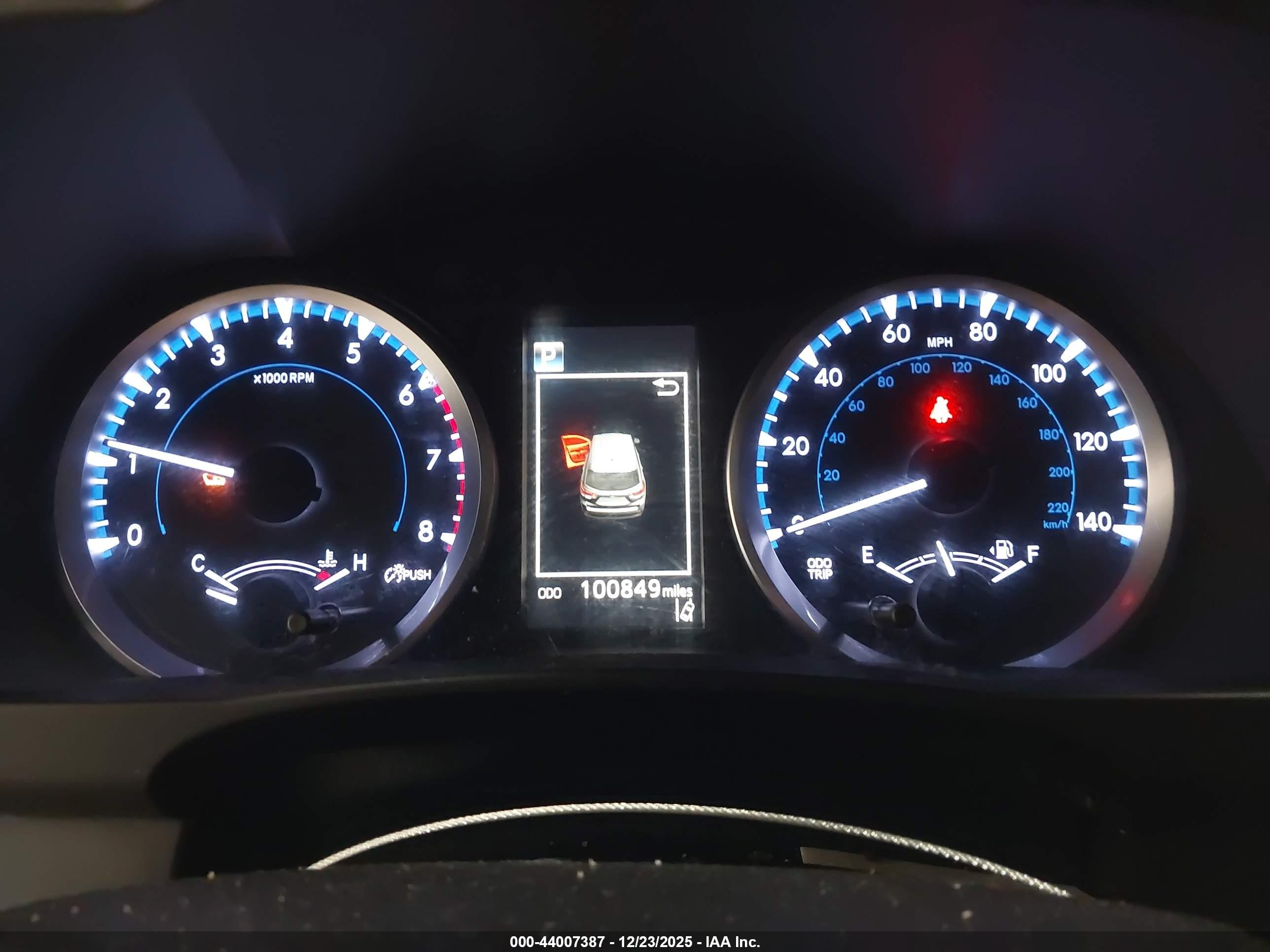 TOYOTA HIGHLANDER image 7