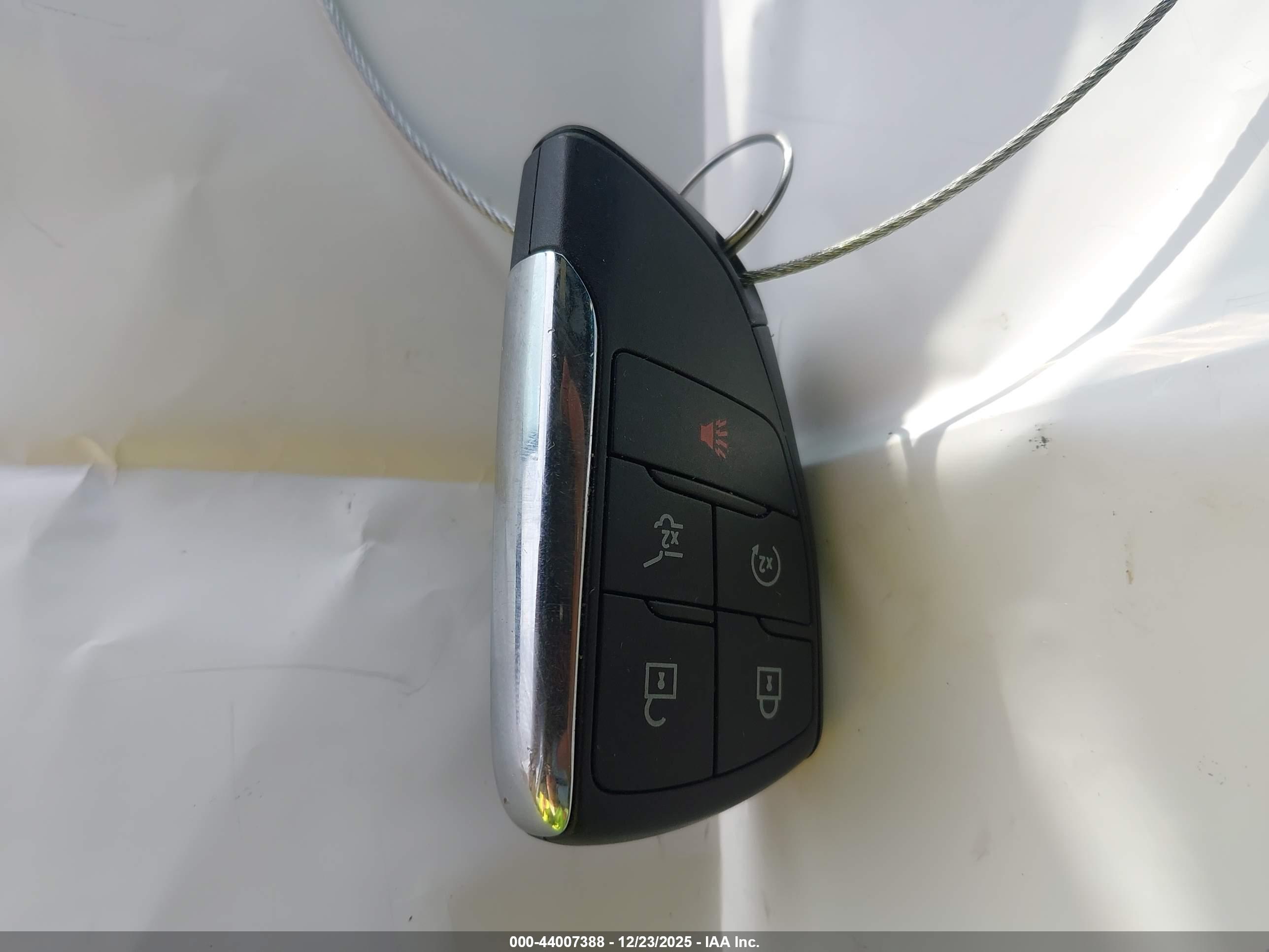 GMC ACADIA image 11