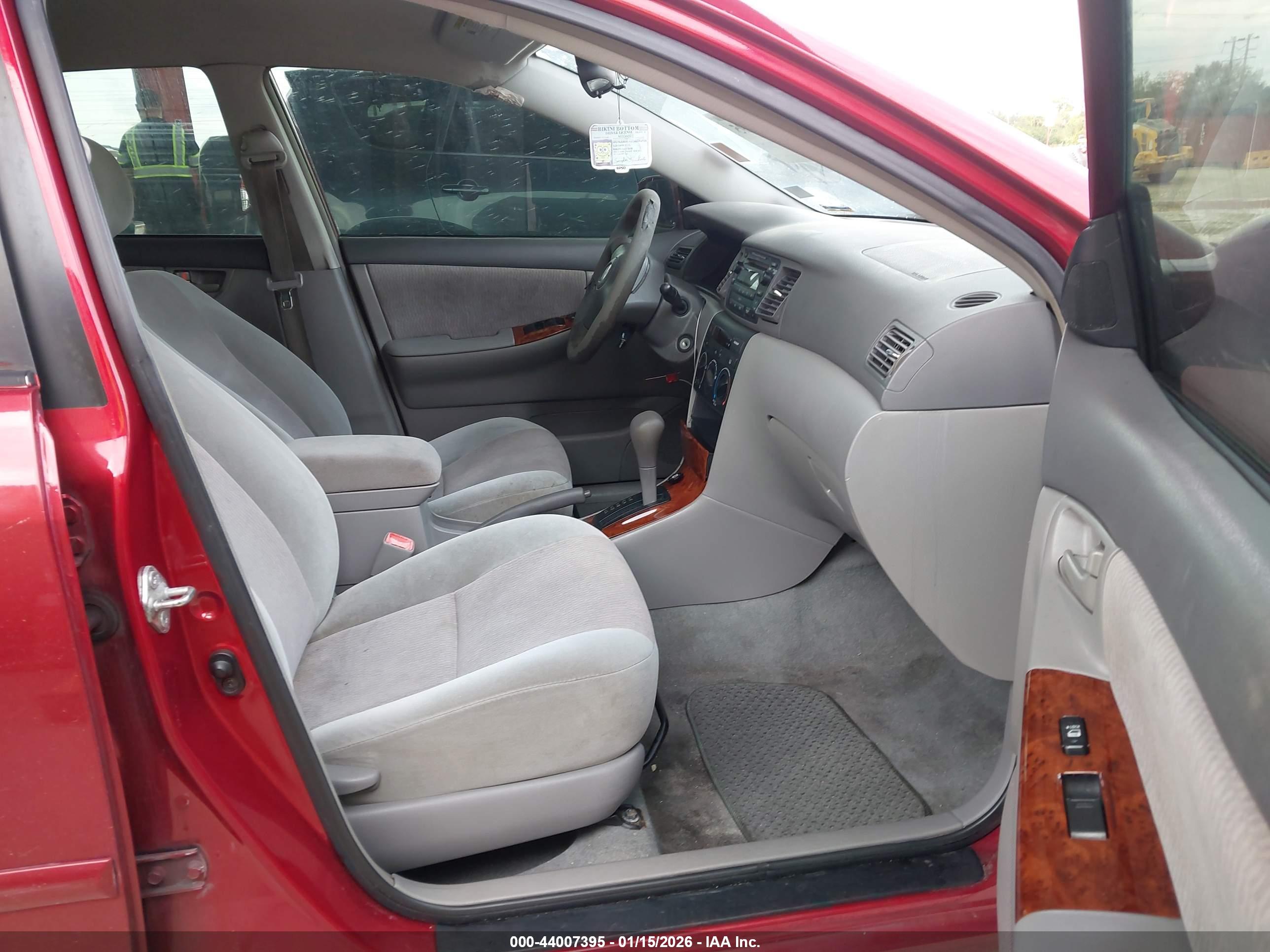 TOYOTA COROLLA image 5