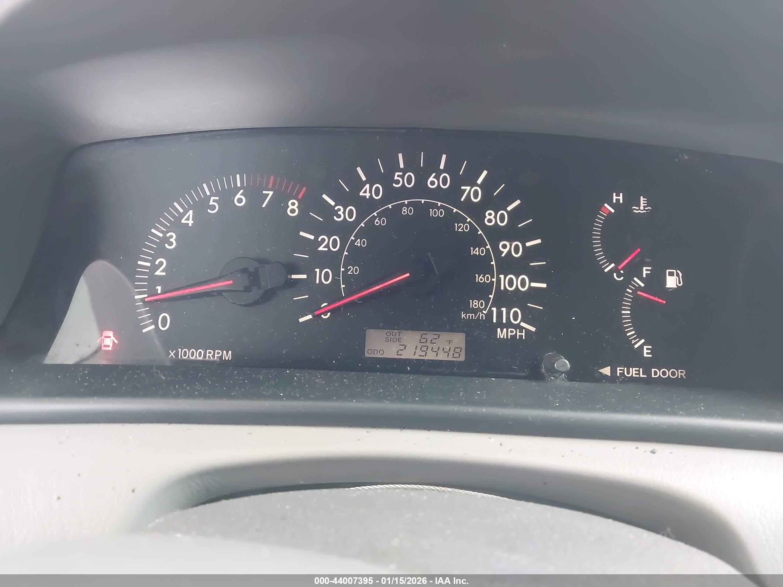 TOYOTA COROLLA image 7