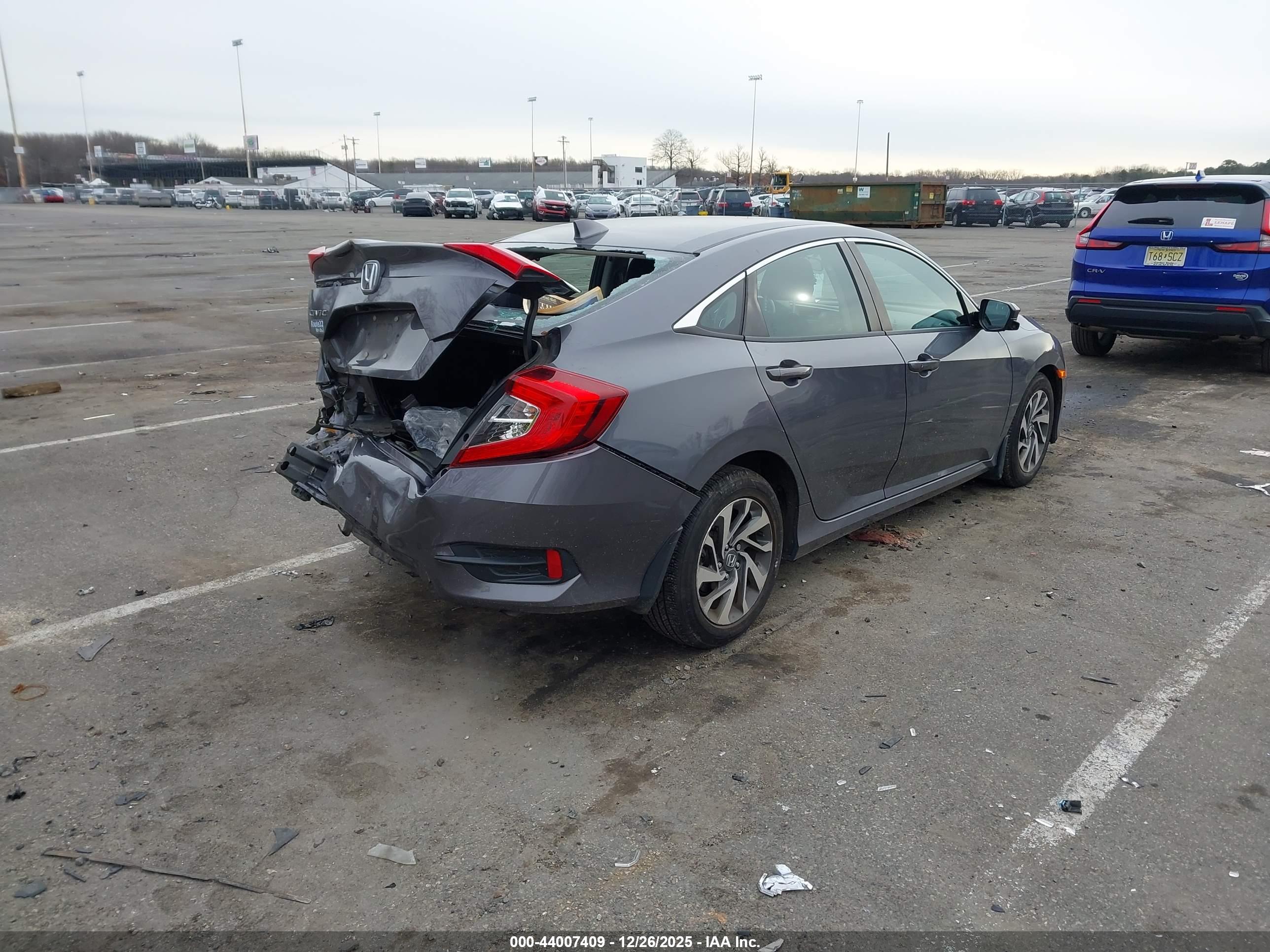 HONDA CIVIC image 4