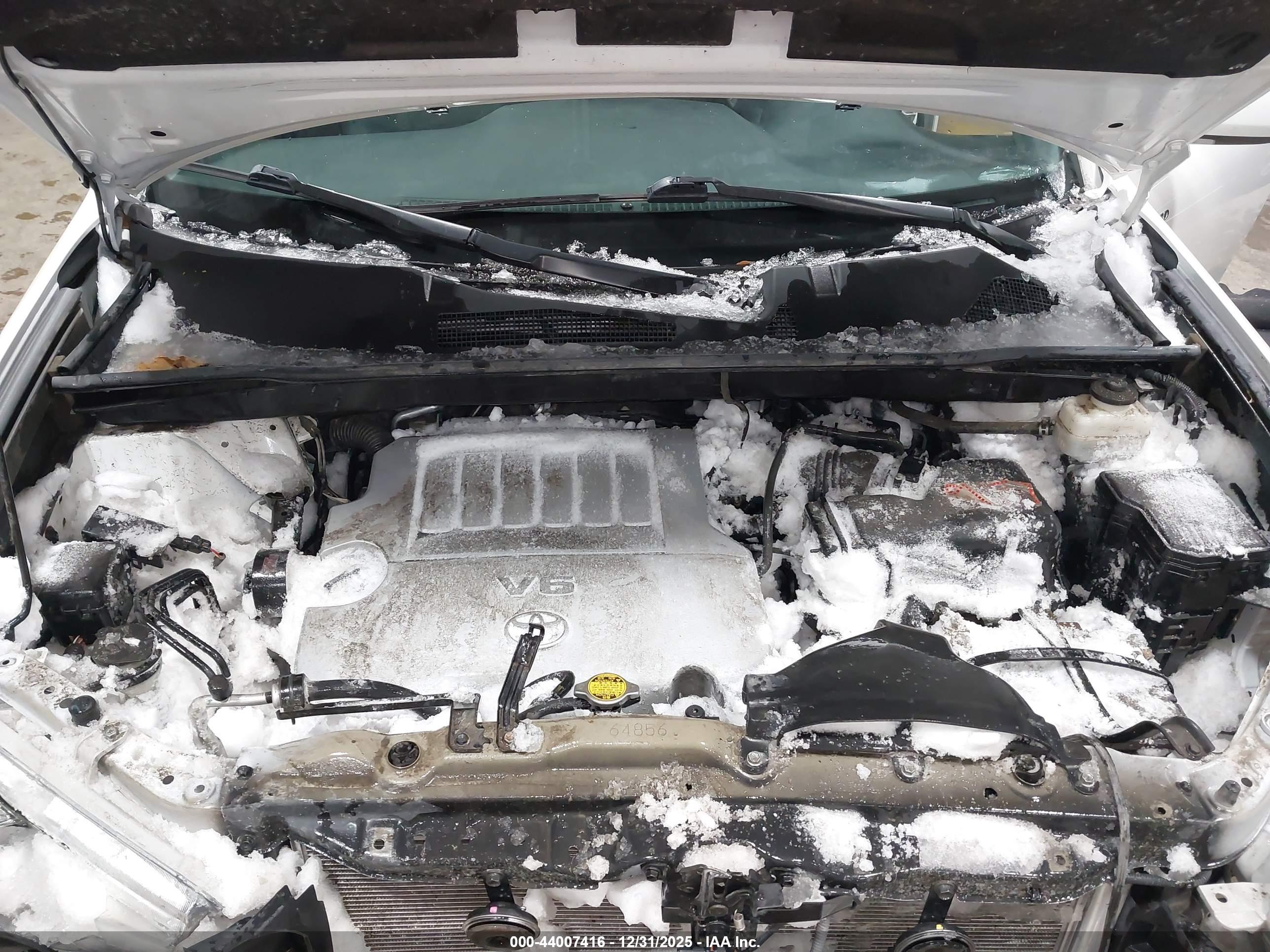 TOYOTA HIGHLANDER image 10