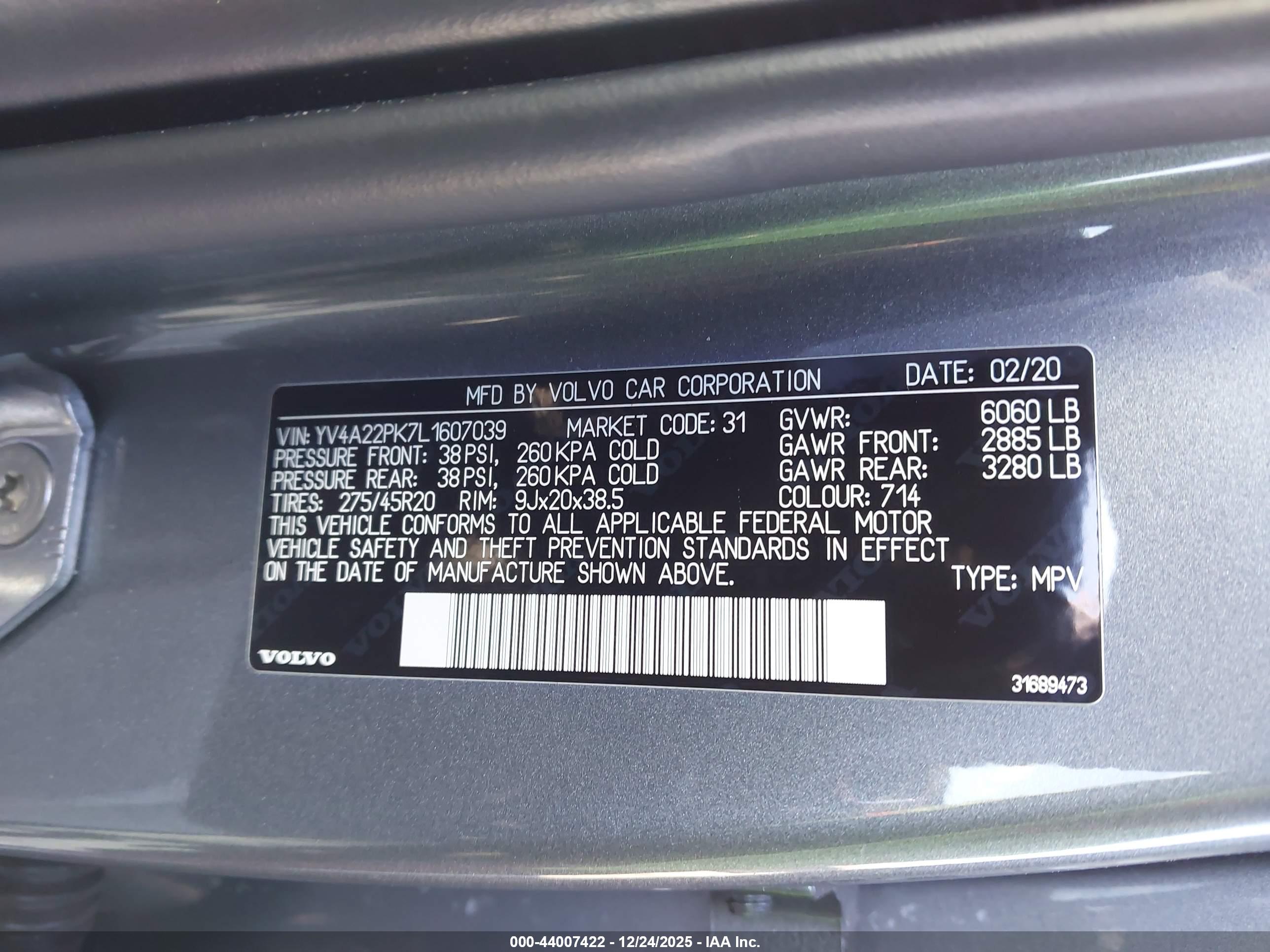 VOLVO XC90 image 9