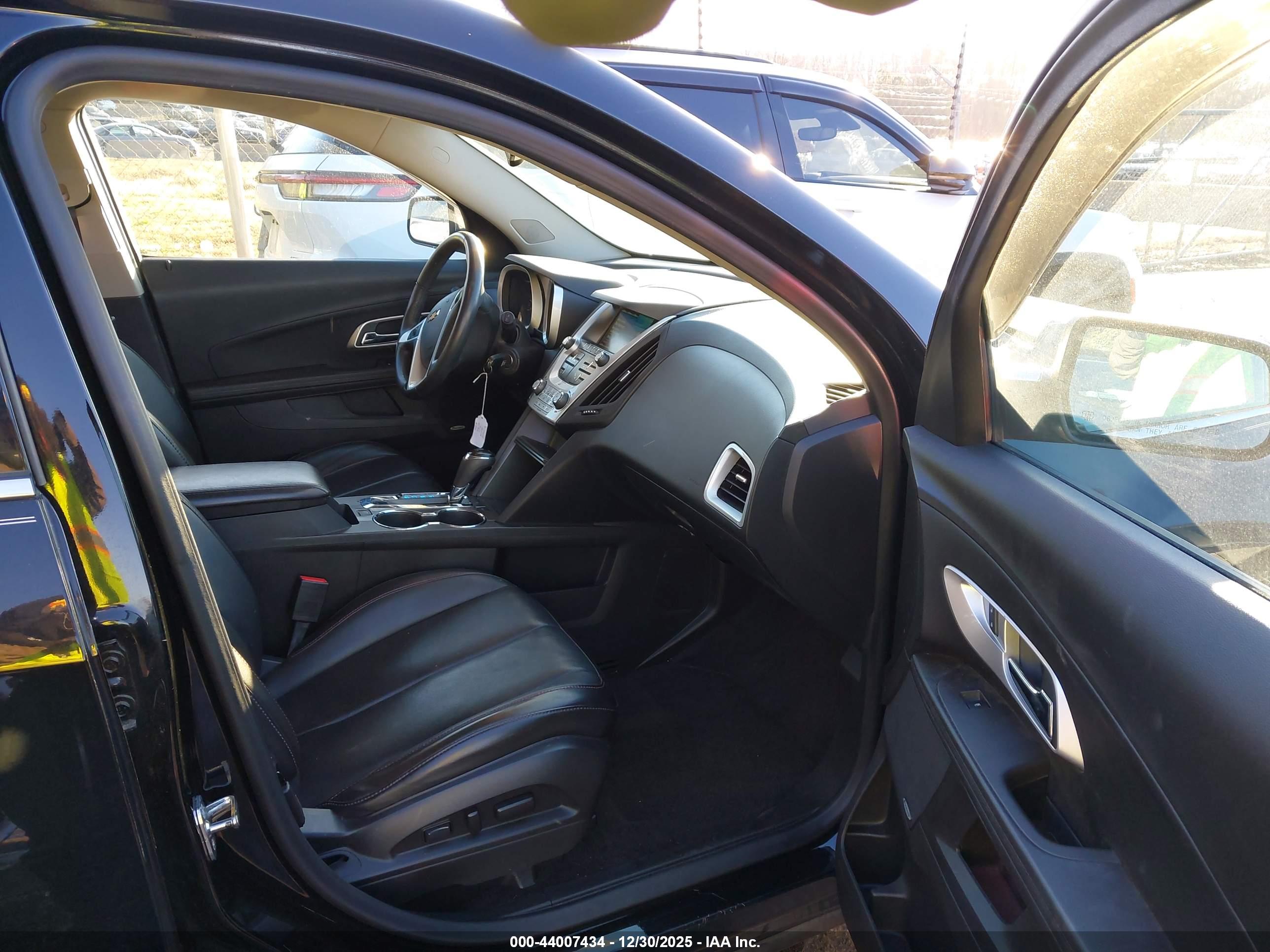CHEVROLET EQUINOX image 5