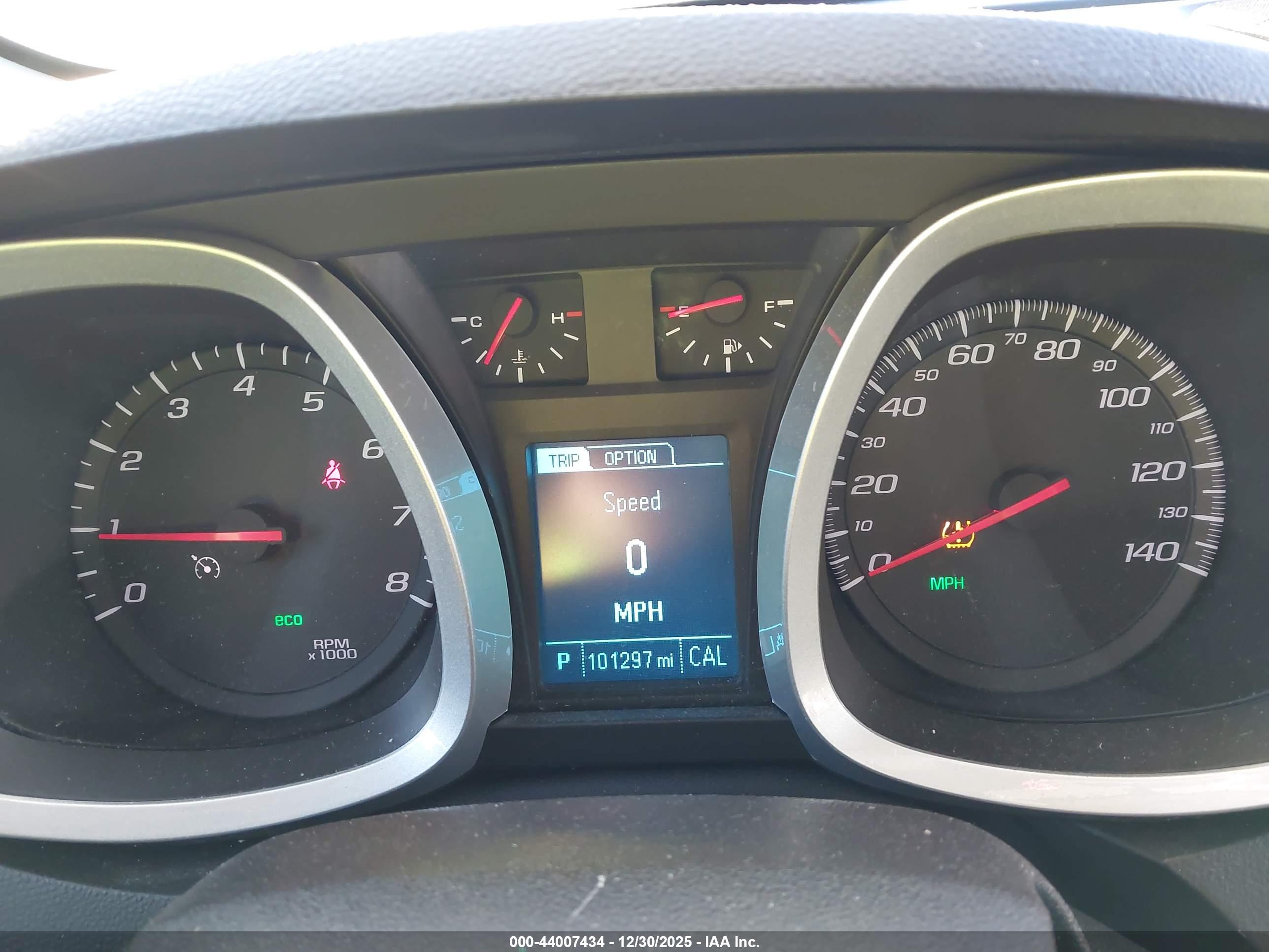 CHEVROLET EQUINOX image 7
