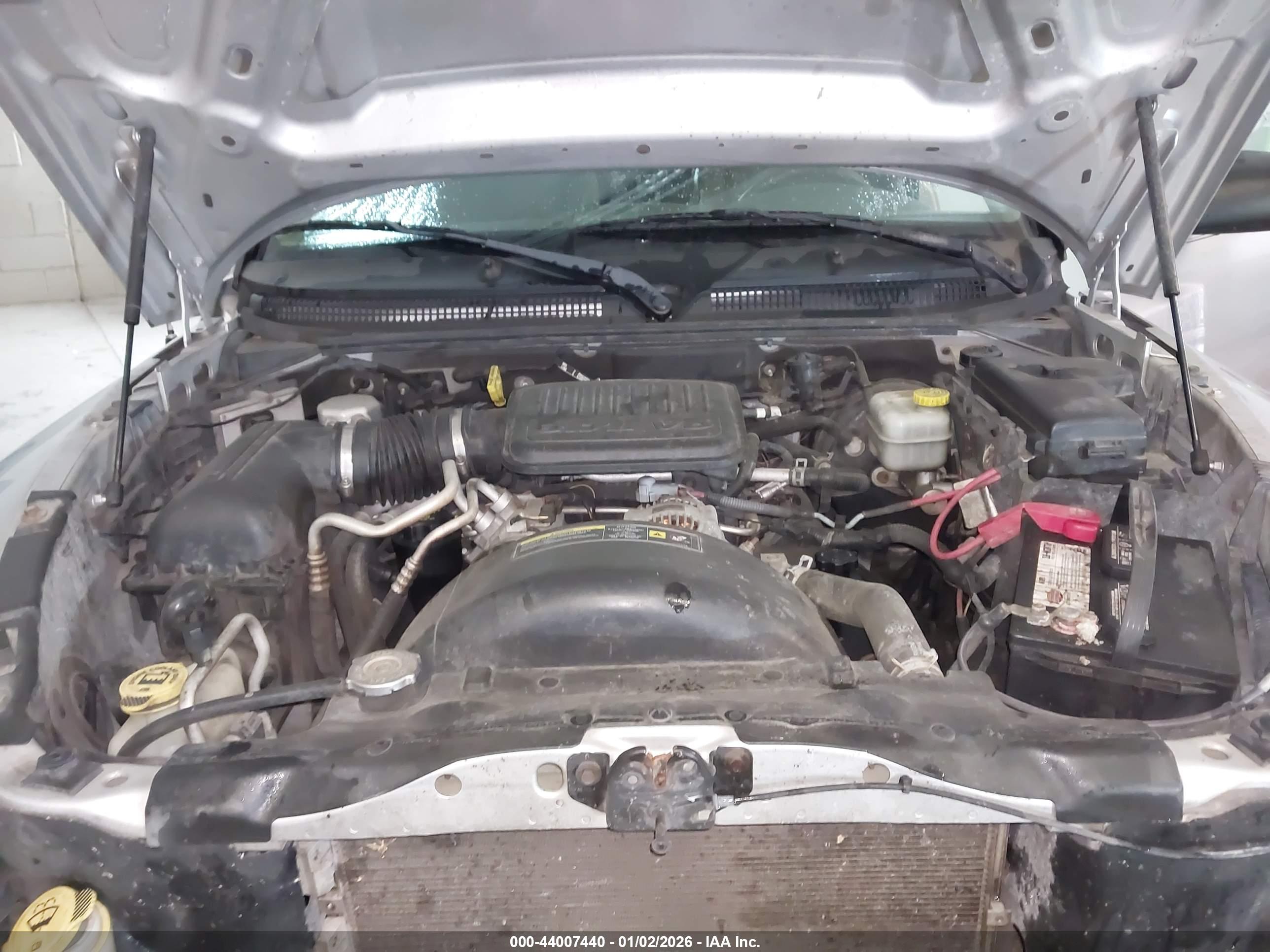 DODGE DAKOTA image 10