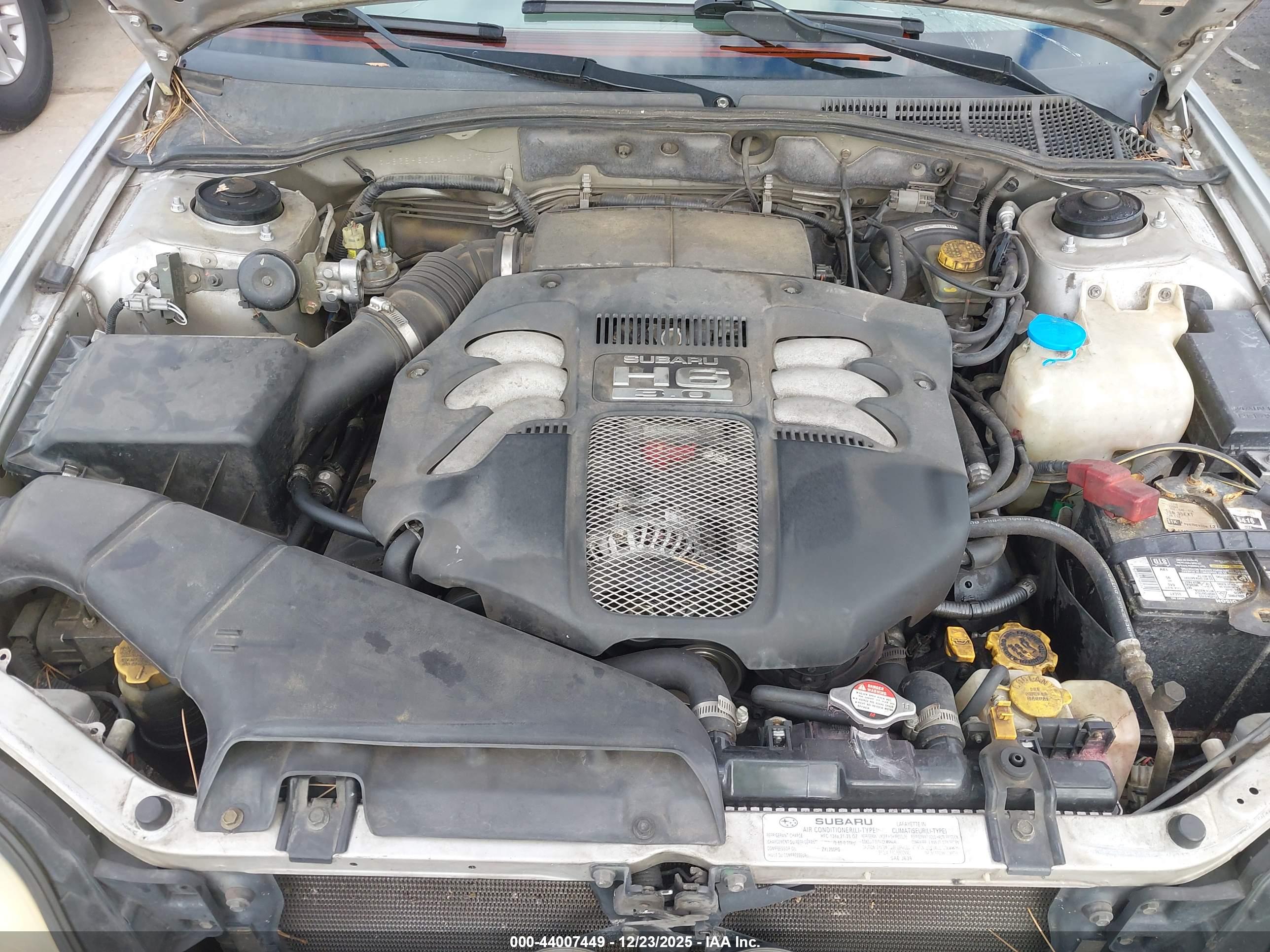 SUBARU OUTBACK image 10